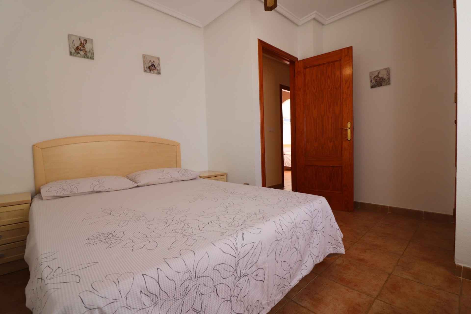 Resale - Detached Villa -
San Miguel de Salinas - Lake View Mansions