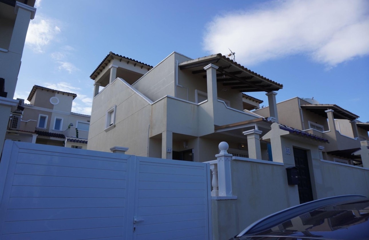 Resale - Detached Villa -
San Miguel de Salinas