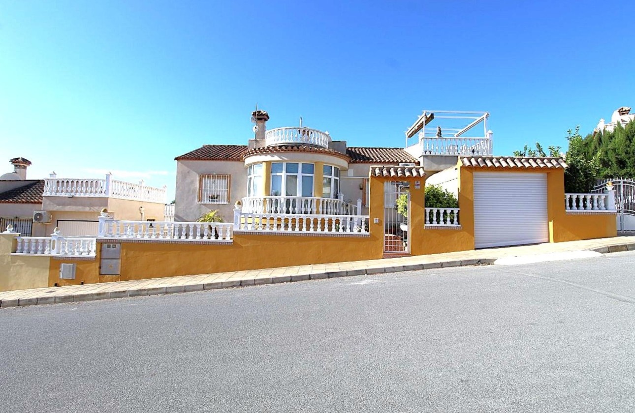 Resale - Detached Villa -
San Miguel de Salinas