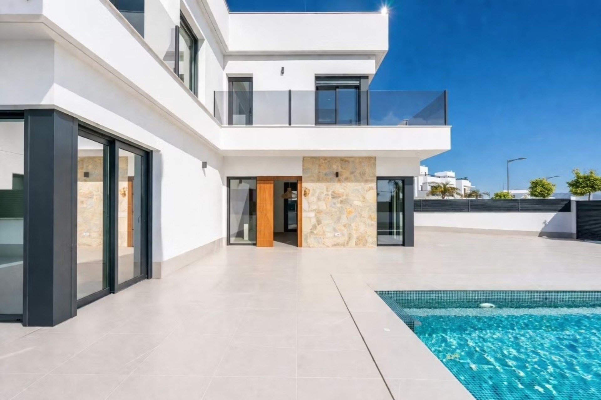 Resale - Detached Villa -
Santa Rosalia Resort - Santa Rosalia Lake and Life Resort