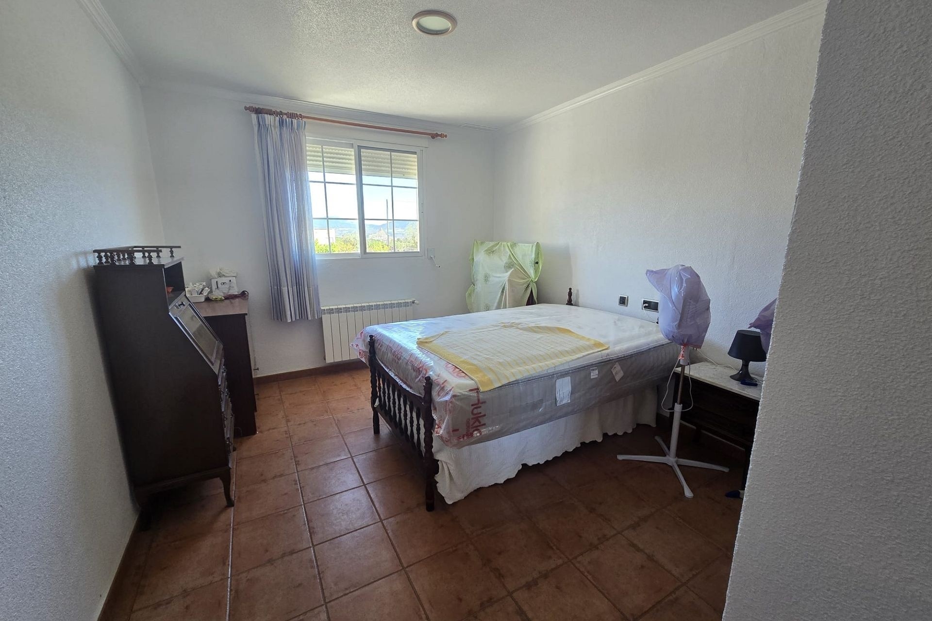 Resale - Detached Villa -
Sax - SAX