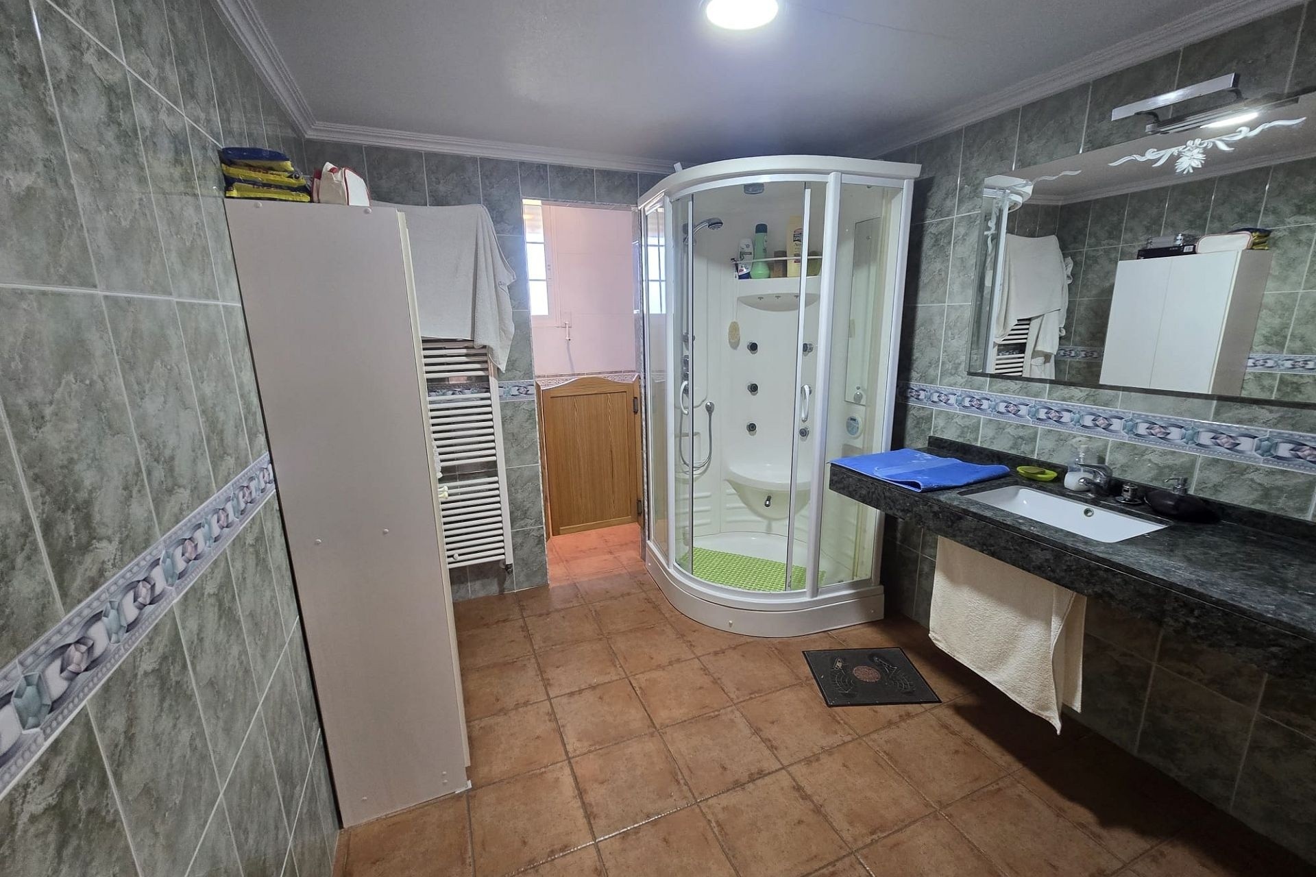 Resale - Detached Villa -
Sax - SAX