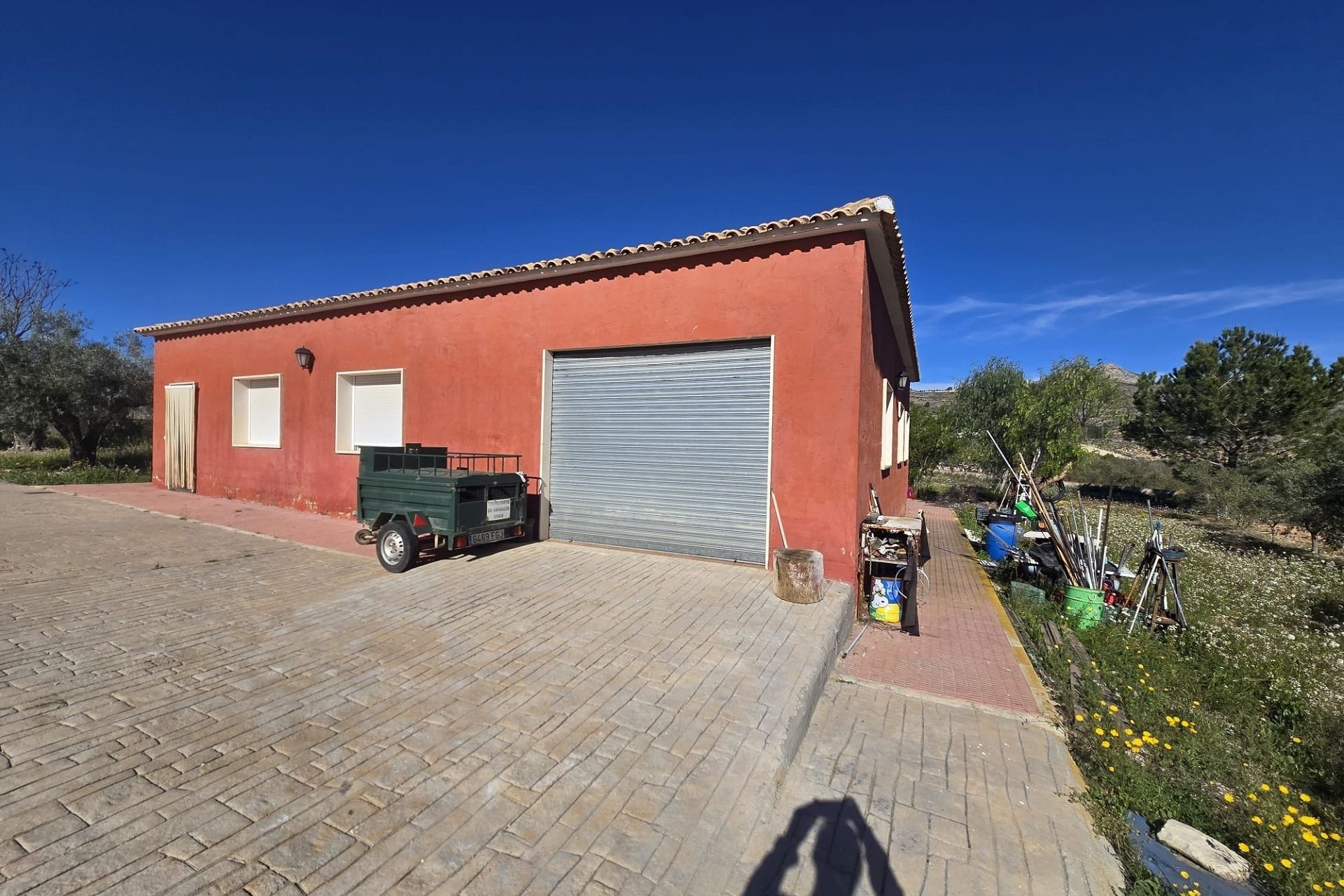 Resale - Detached Villa -
Sax - SAX