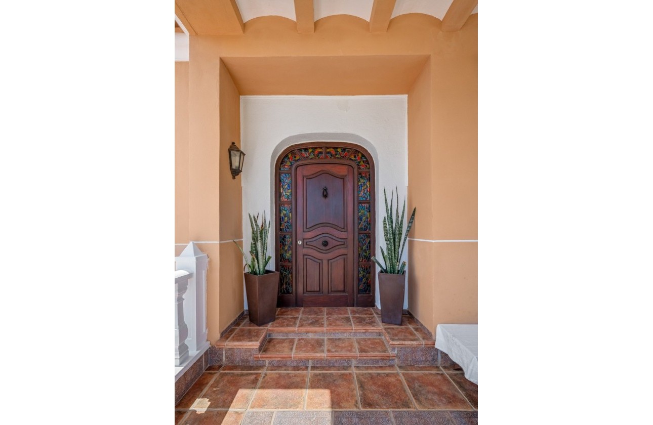 Resale - Detached Villa -
Torrevieja - La Mata