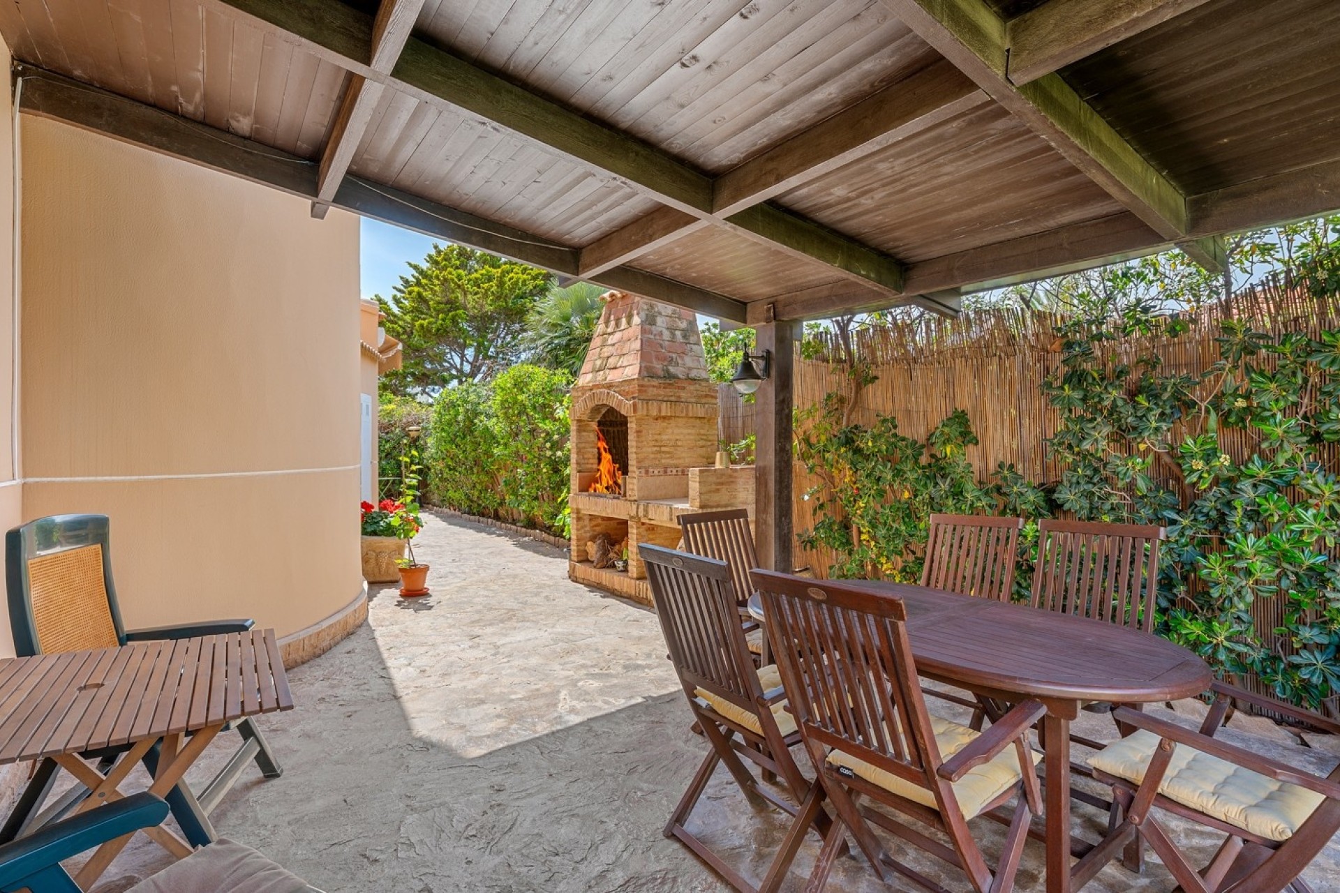 Resale - Detached Villa -
Torrevieja - La Mata