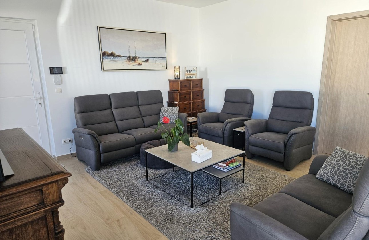 Resale - Detached Villa -
Torrevieja - La Siesta - El Salado - Torreta