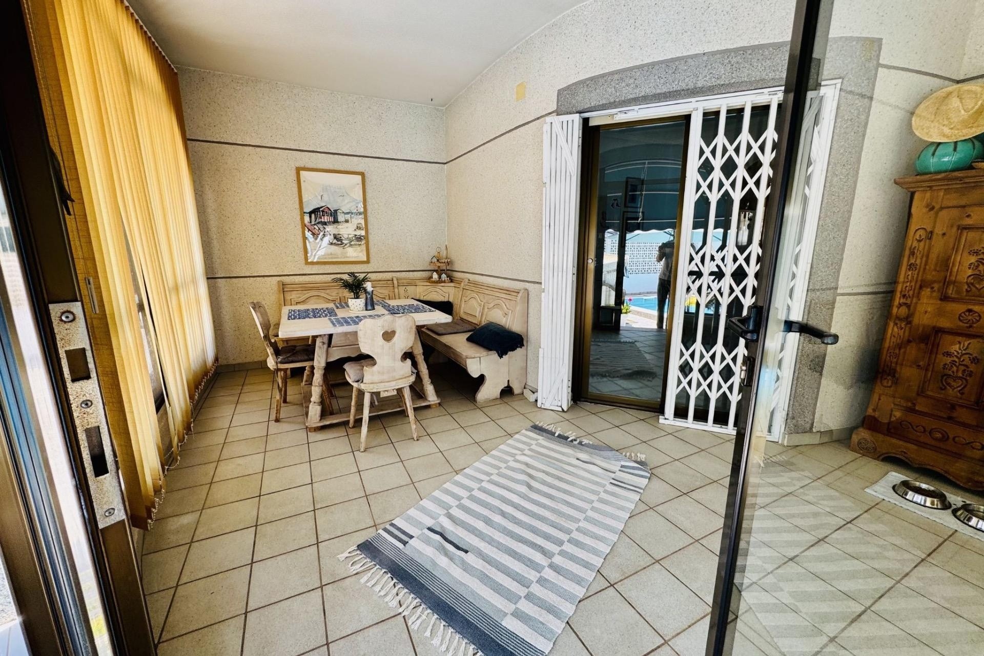 Resale - Detached Villa -
Torrevieja - La Siesta - El Salado - Torreta