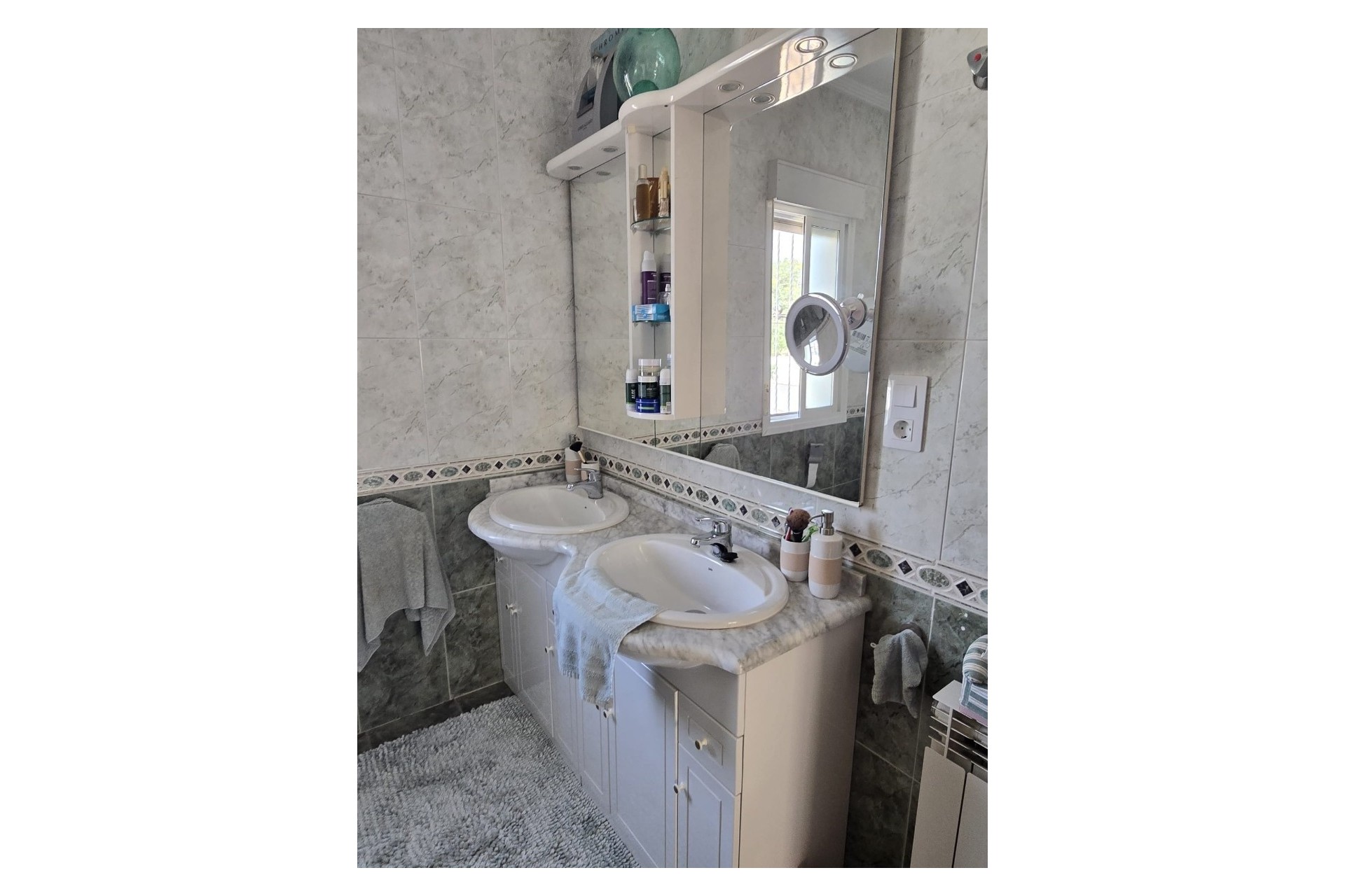 Resale - Detached Villa -
Torrevieja - La Siesta