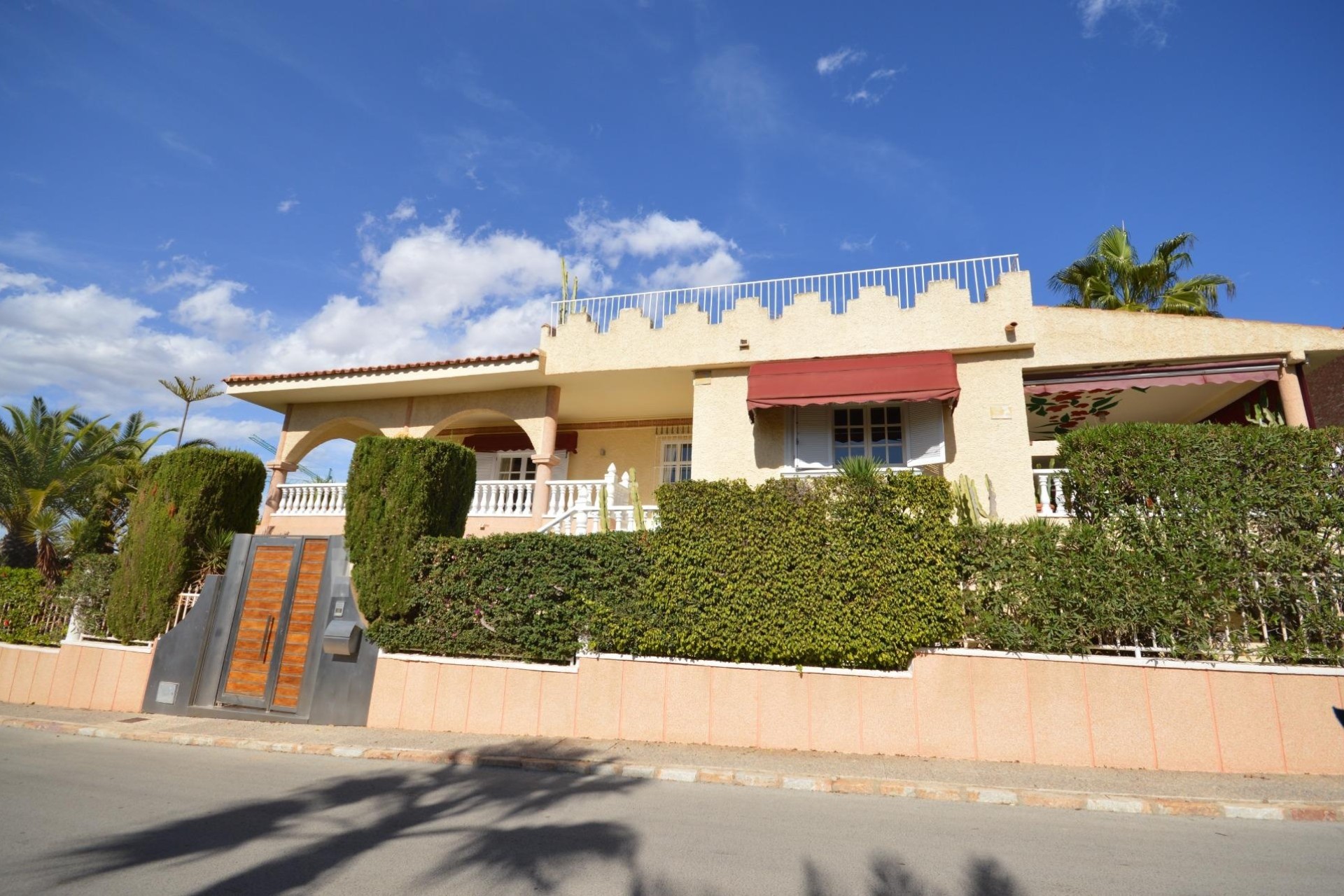 Resale - Detached Villa -
Torrevieja - La veleta