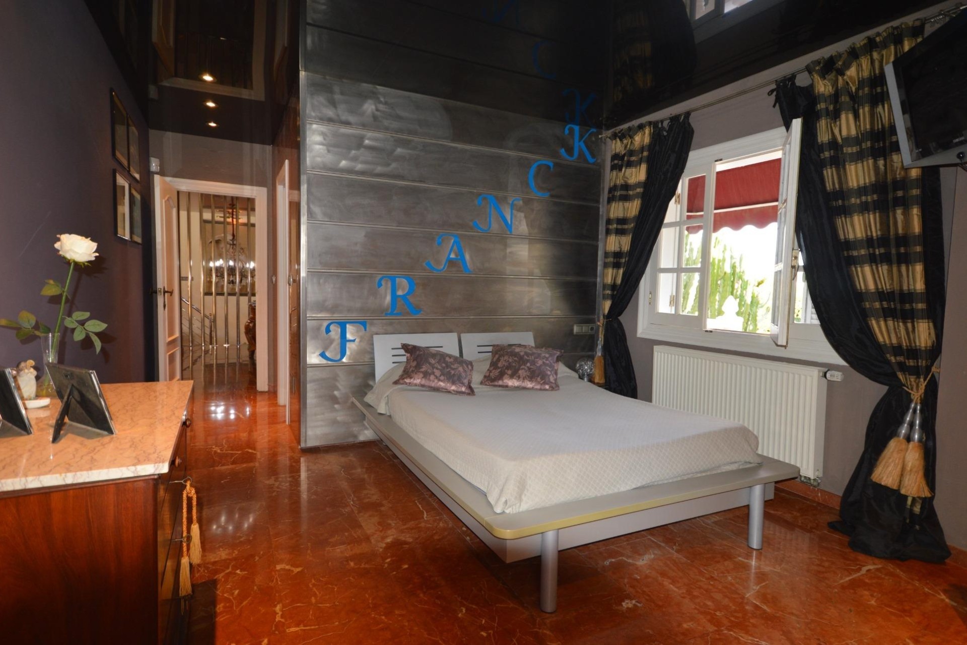 Resale - Detached Villa -
Torrevieja - La veleta