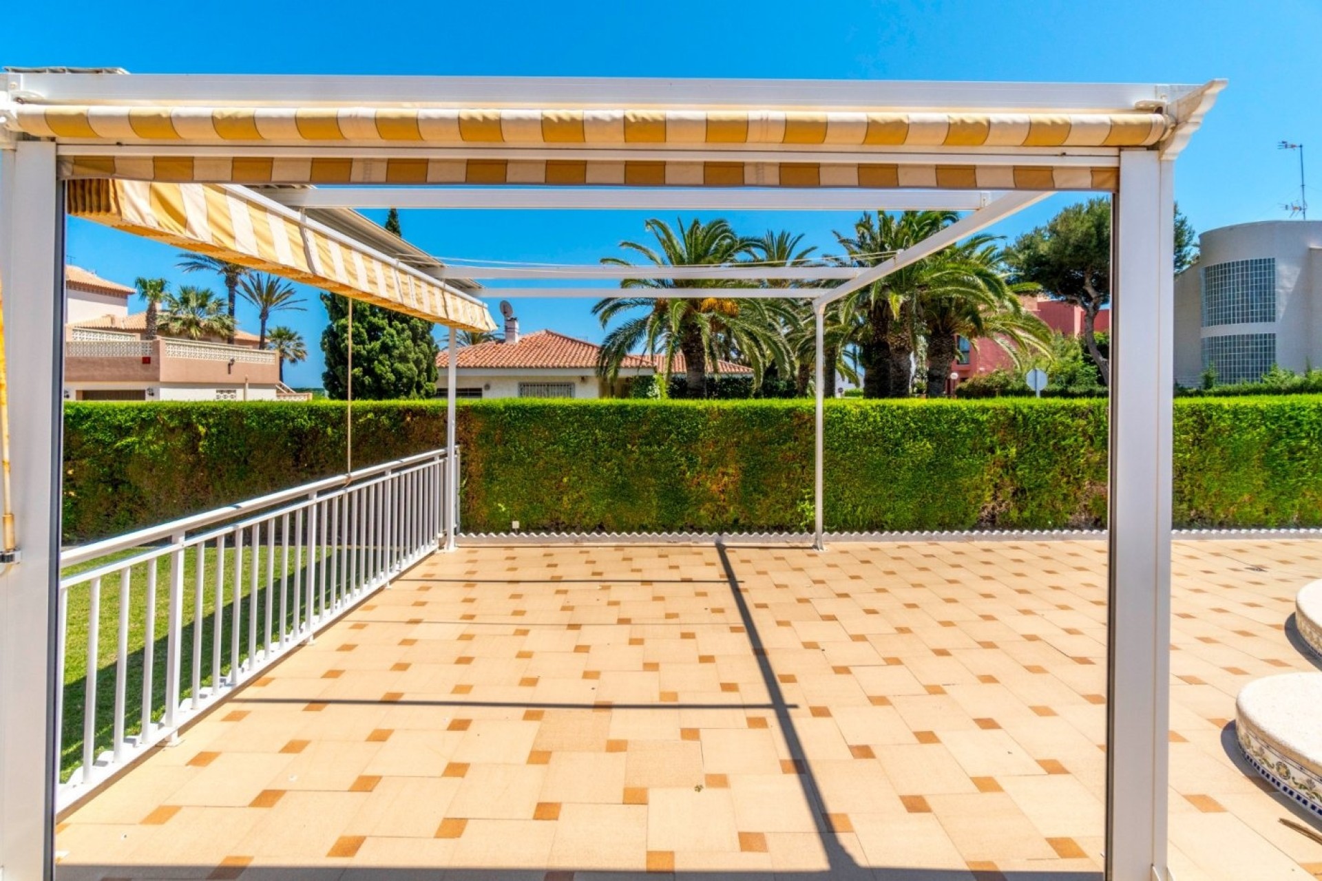 Resale - Detached Villa -
Torrevieja - La veleta