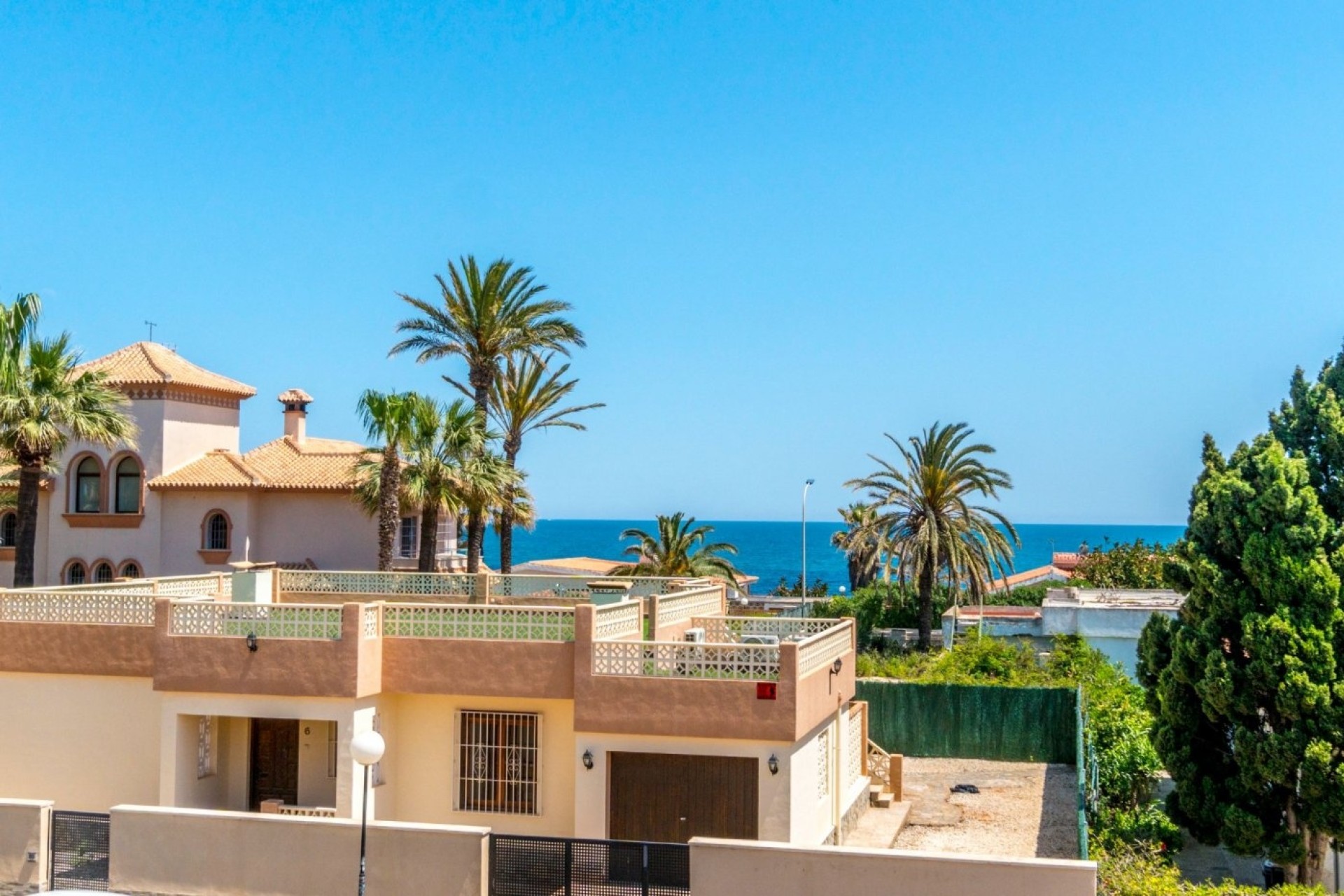 Resale - Detached Villa -
Torrevieja - La veleta