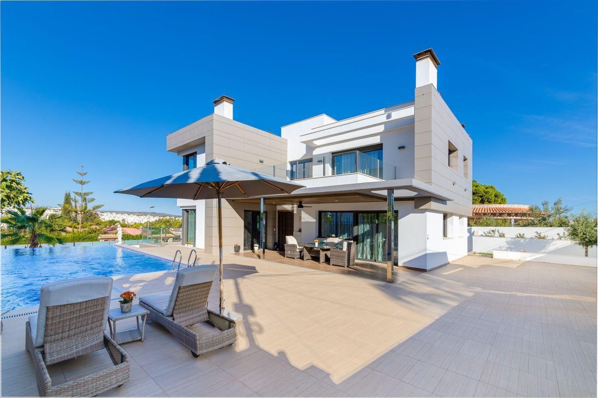 Resale - Detached Villa -
Torrevieja - Los Balcones