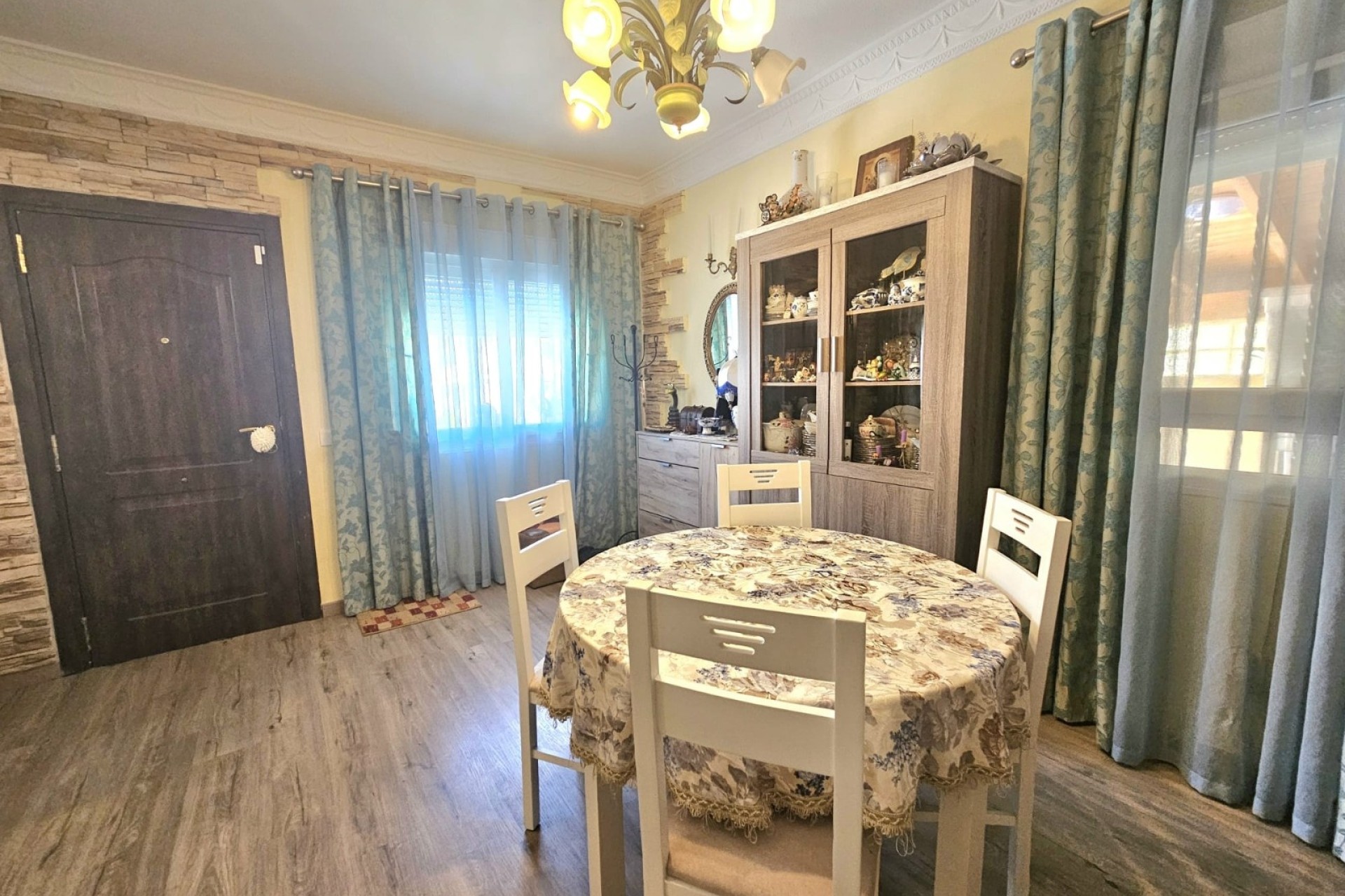 Resale - Detached Villa -
Torrevieja - Torre la mata