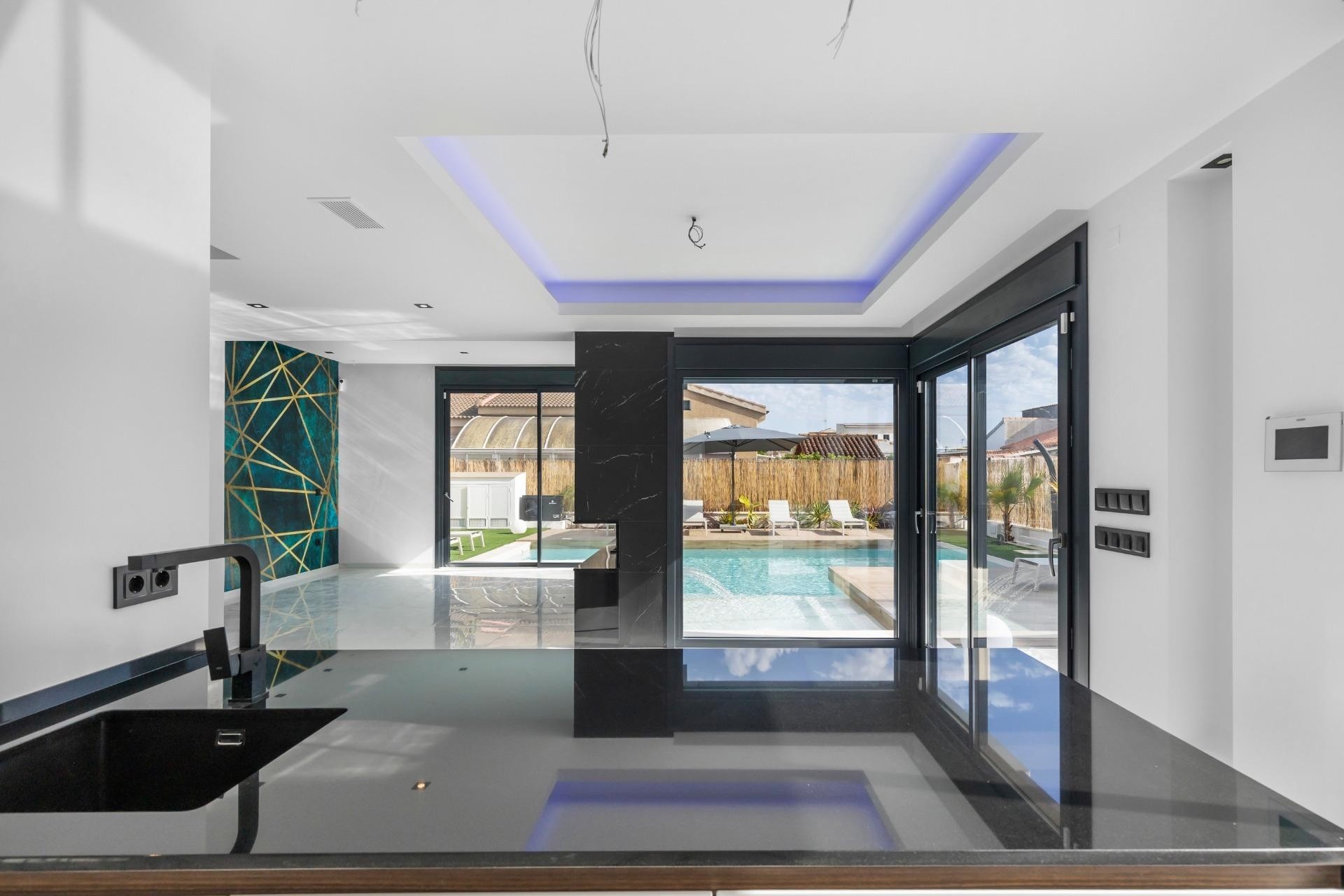 Resale - Detached Villa -
Torrevieja - Torreta florida