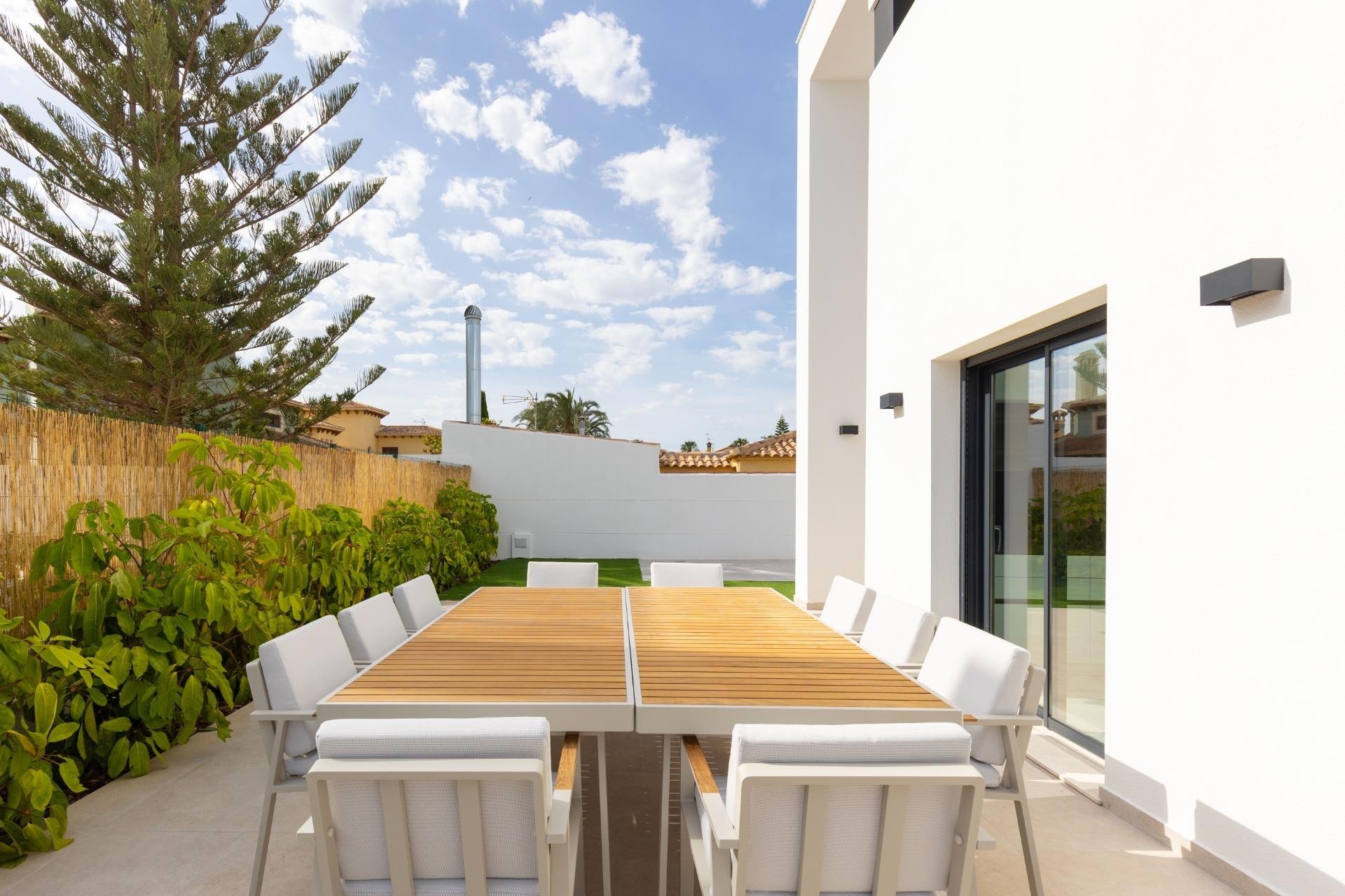 Resale - Detached Villa -
Torrevieja - Torreta florida