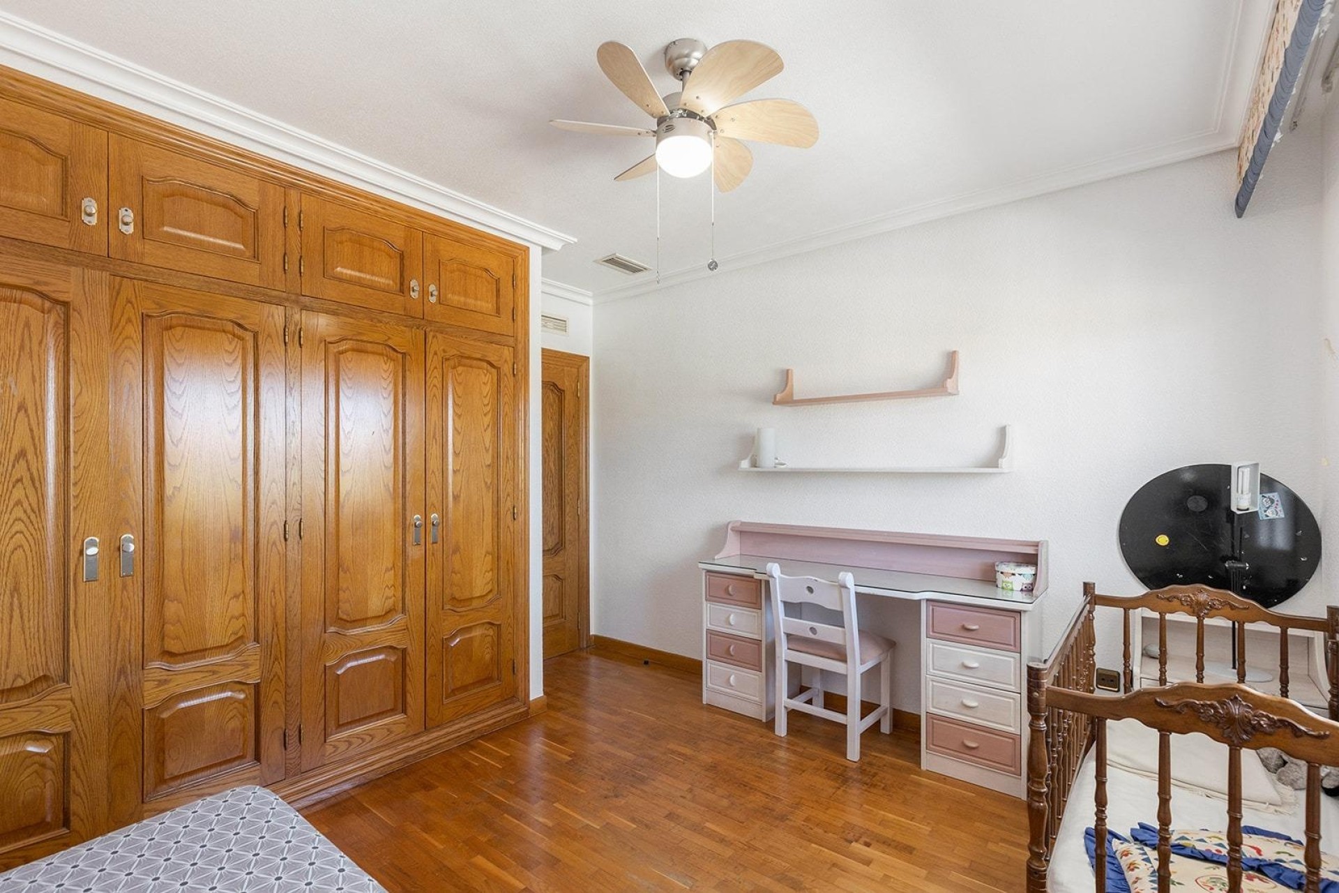 Resale - Detached Villa -
Torrevieja - Torreta florida