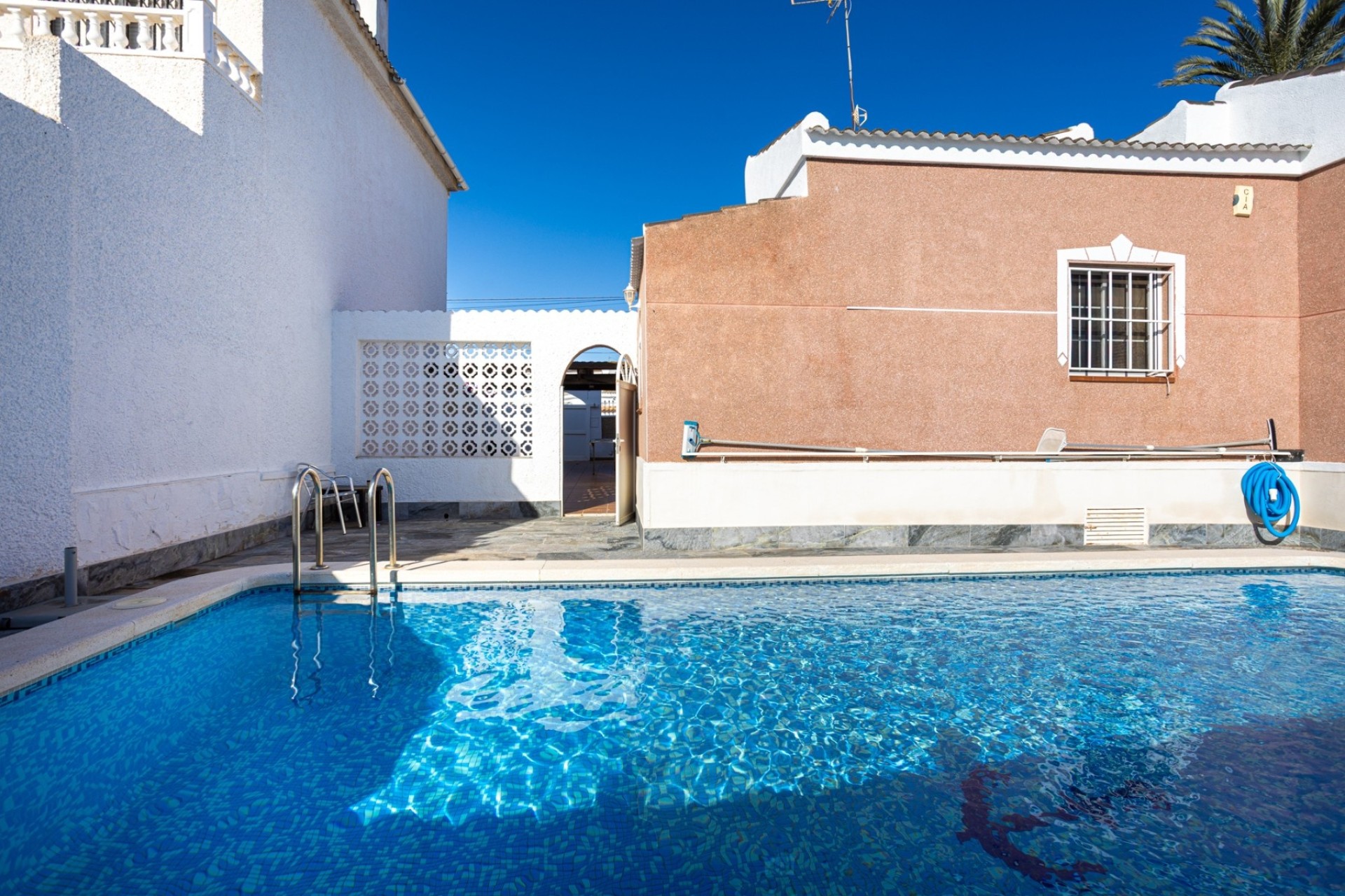 Resale - Detached Villa -
Torrevieja - Urbanización San Luis