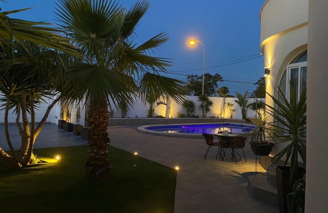 Resale - Detached Villa -
Torrevieja