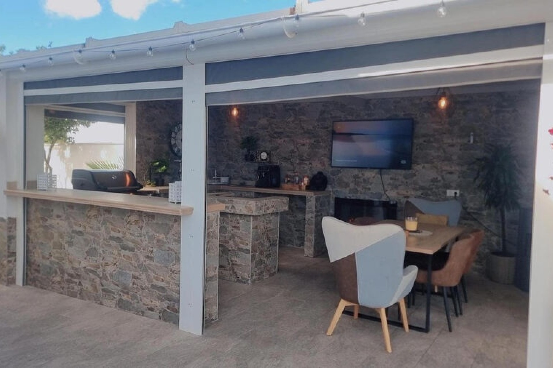 Resale - Detached Villa -
Torrevieja