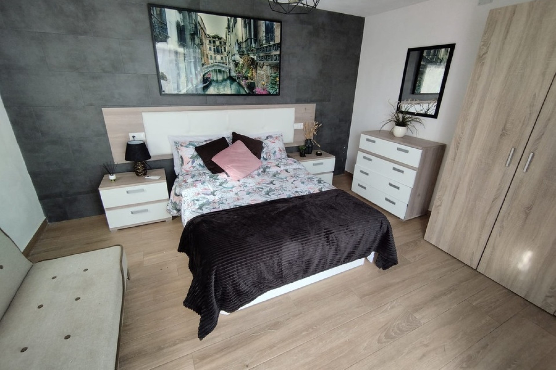 Resale - Detached Villa -
Torrevieja