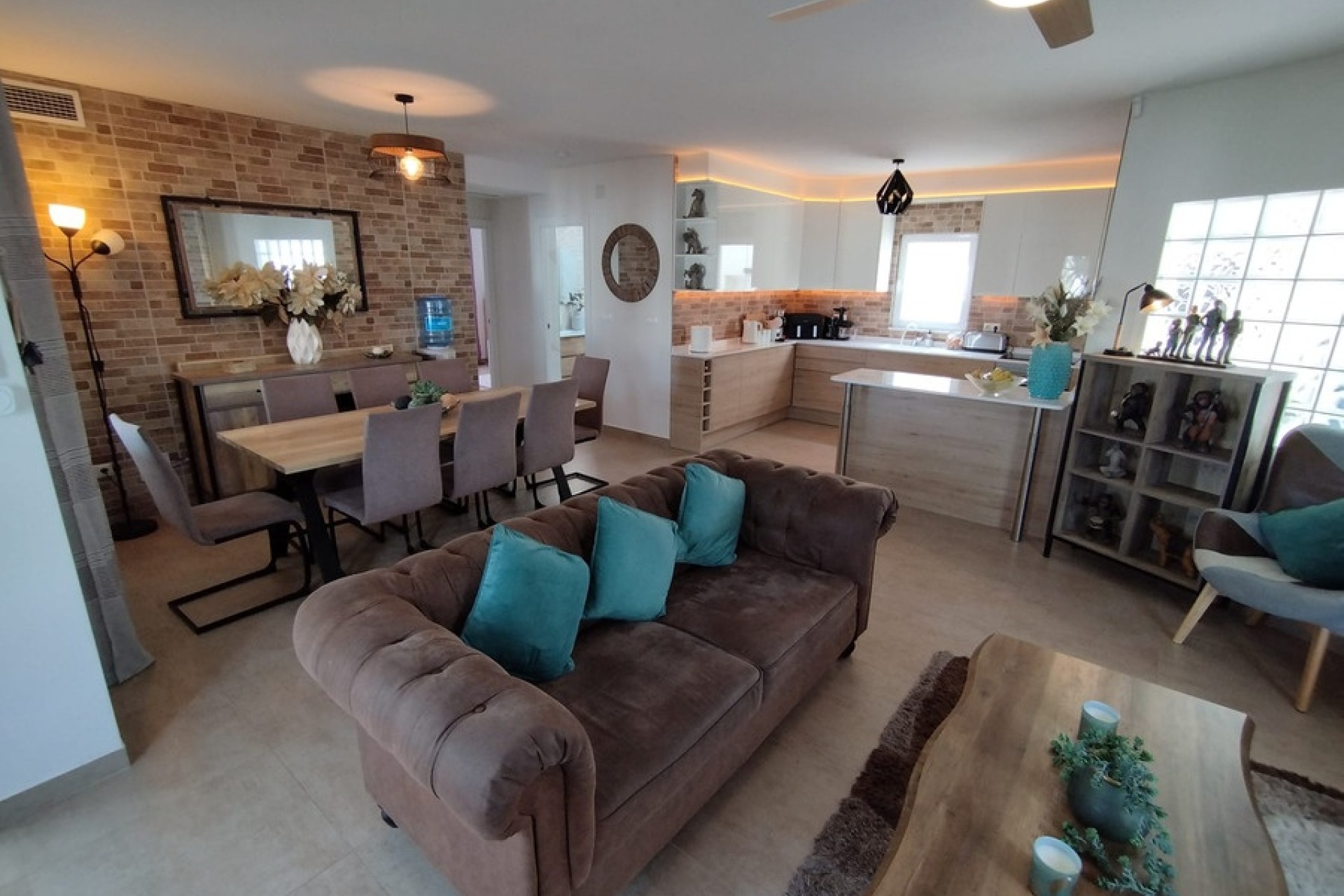 Resale - Detached Villa -
Torrevieja