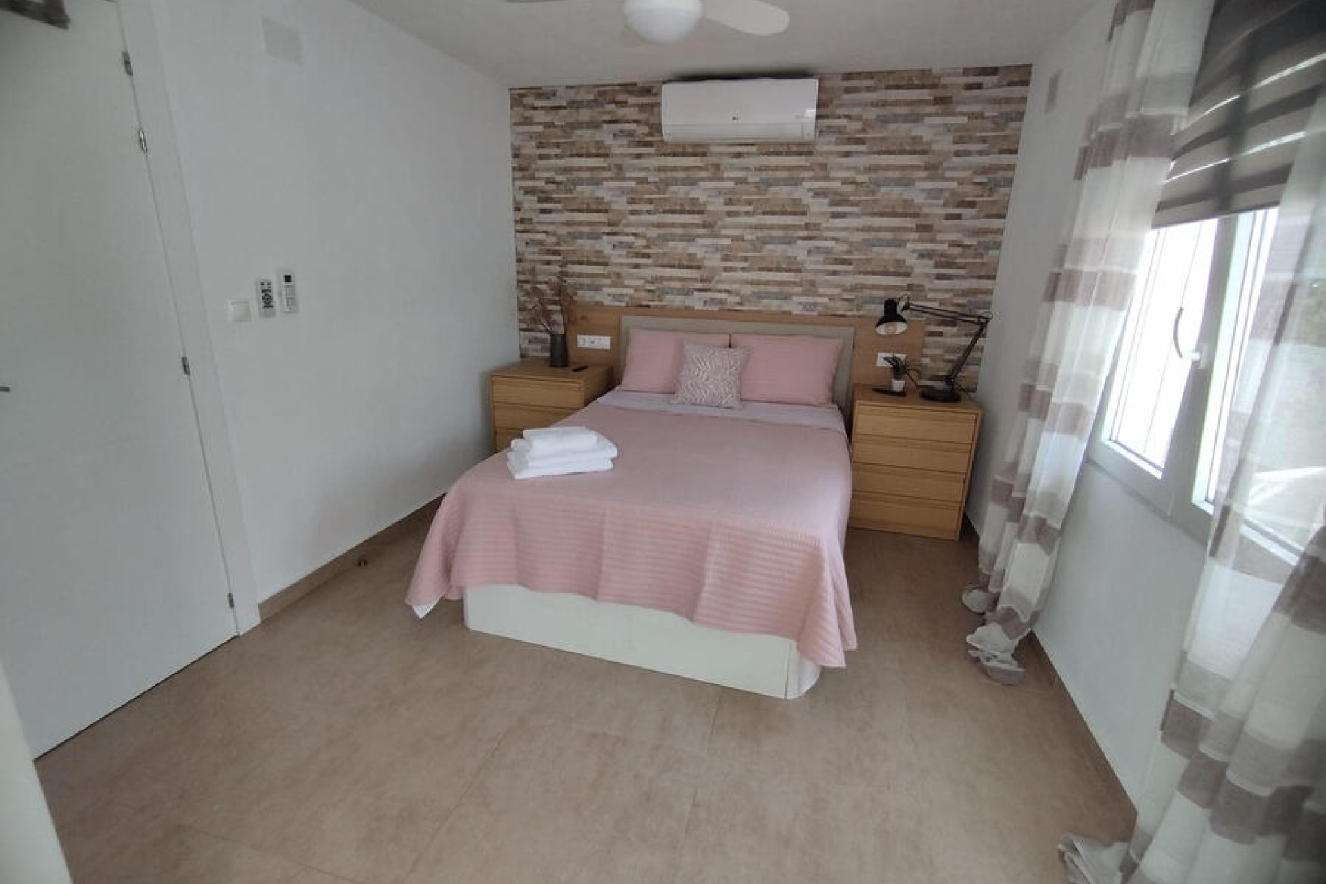 Resale - Detached Villa -
Torrevieja