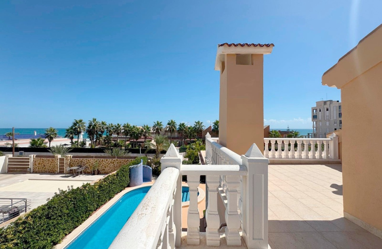 Resale - Detached Villa -
Torrevieja