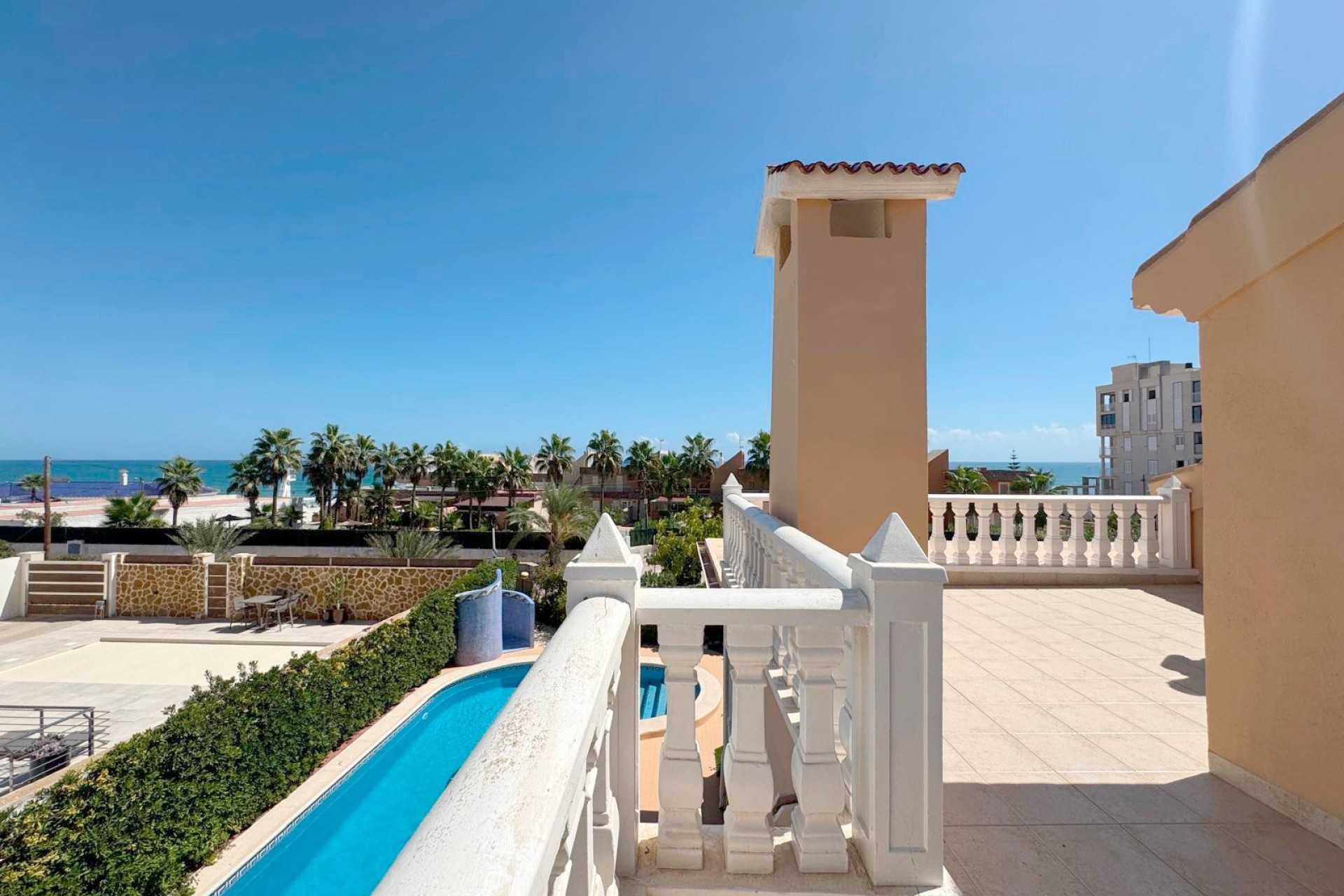 Resale - Detached Villa -
Torrevieja