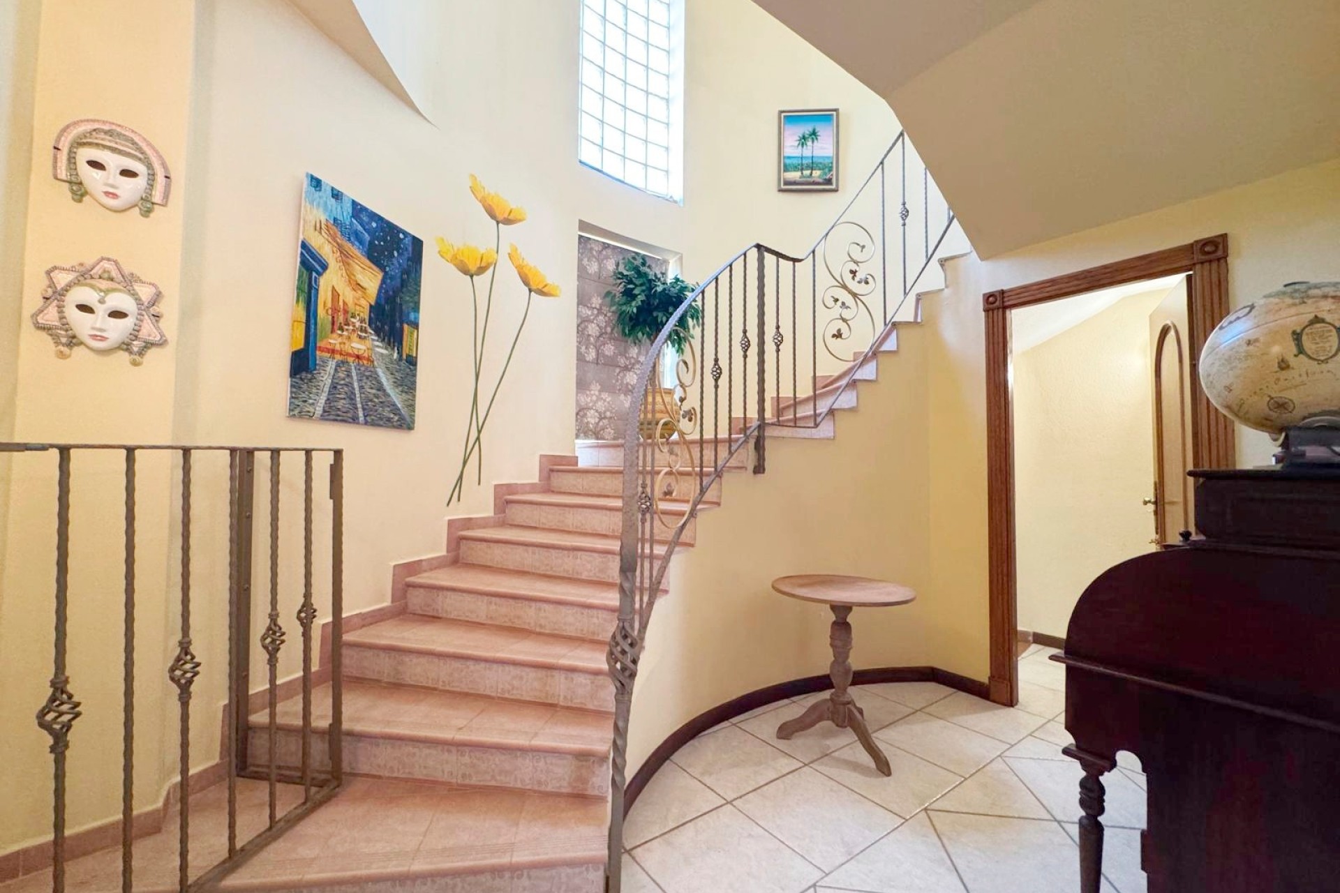 Resale - Detached Villa -
Torrevieja