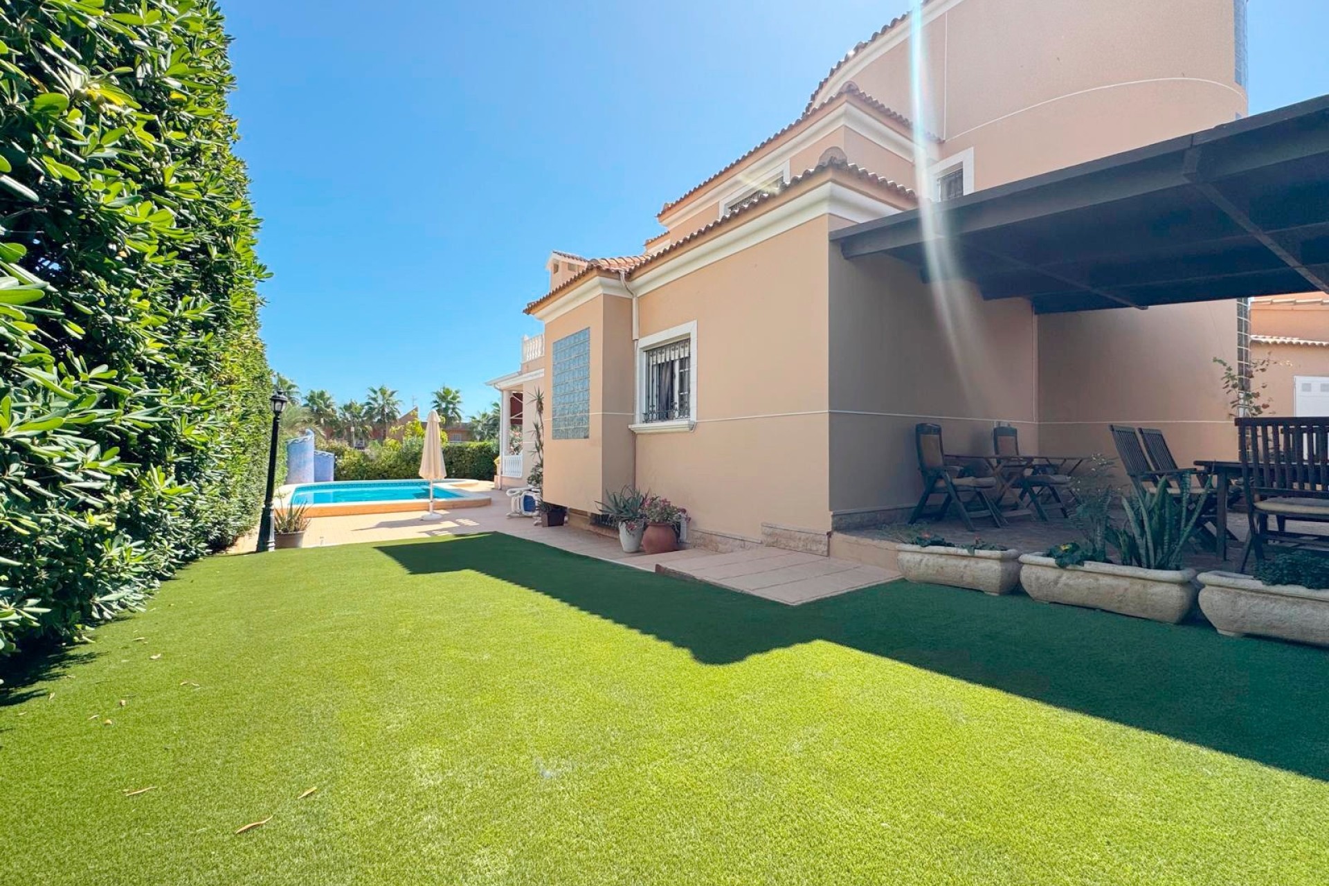 Resale - Detached Villa -
Torrevieja
