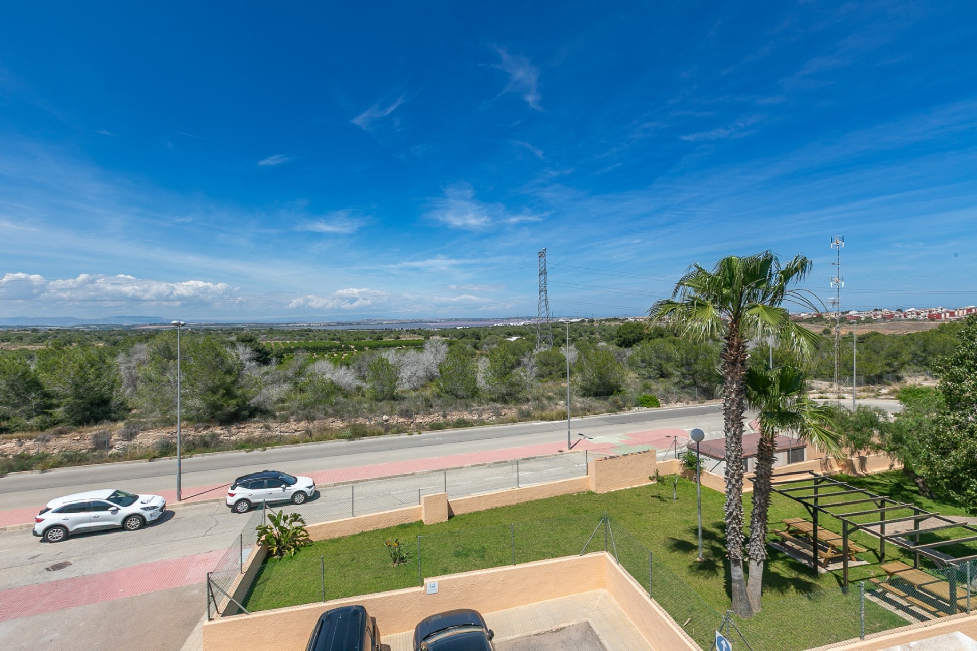 Resale - Detached Villa -
Villamartín - Pau 26
