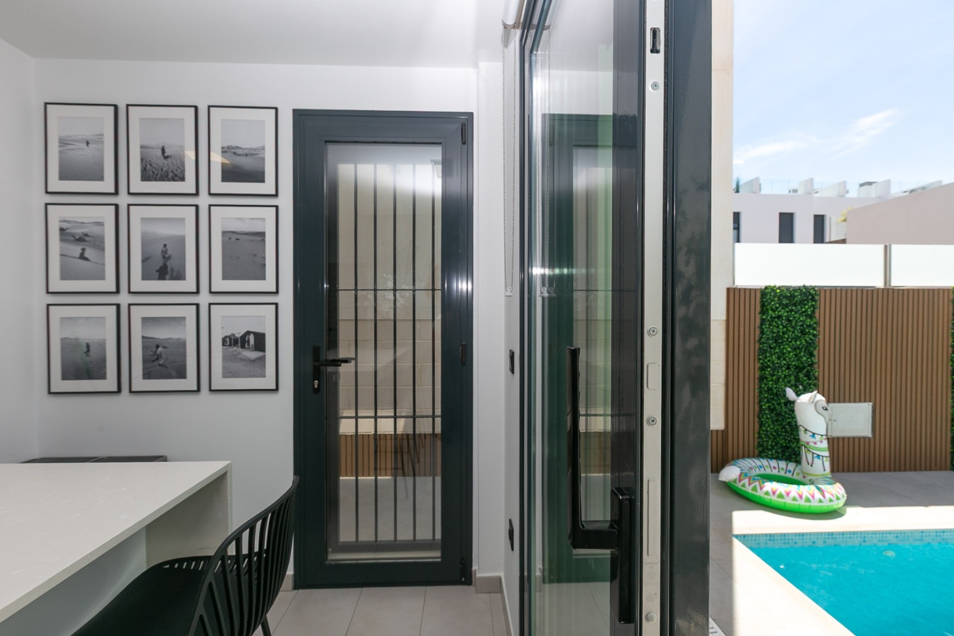 Resale - Detached Villa -
Villamartín - Pau 26