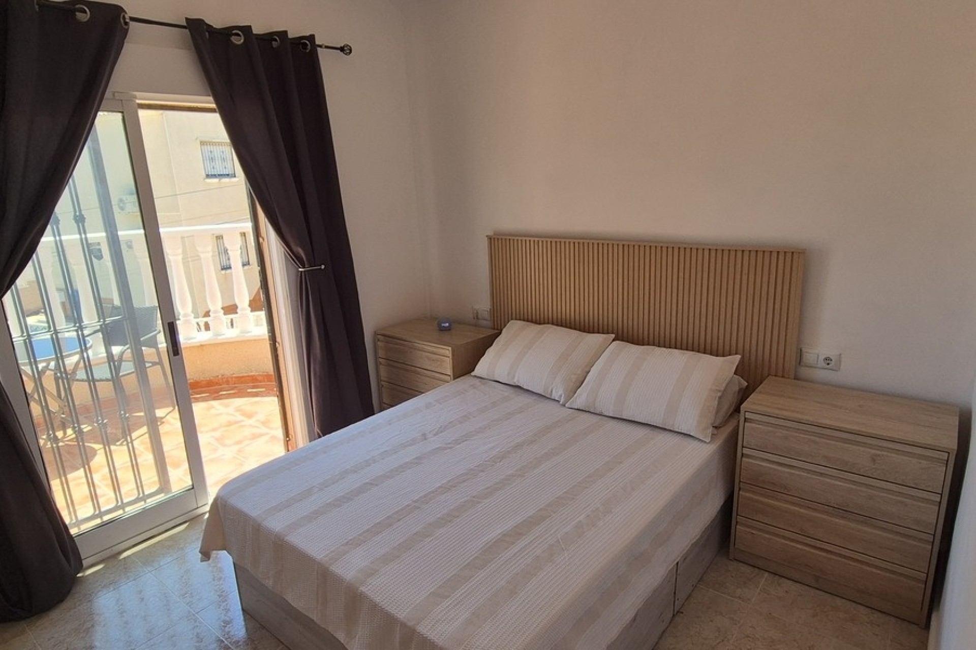 Resale - Detached Villa -
Villamartín