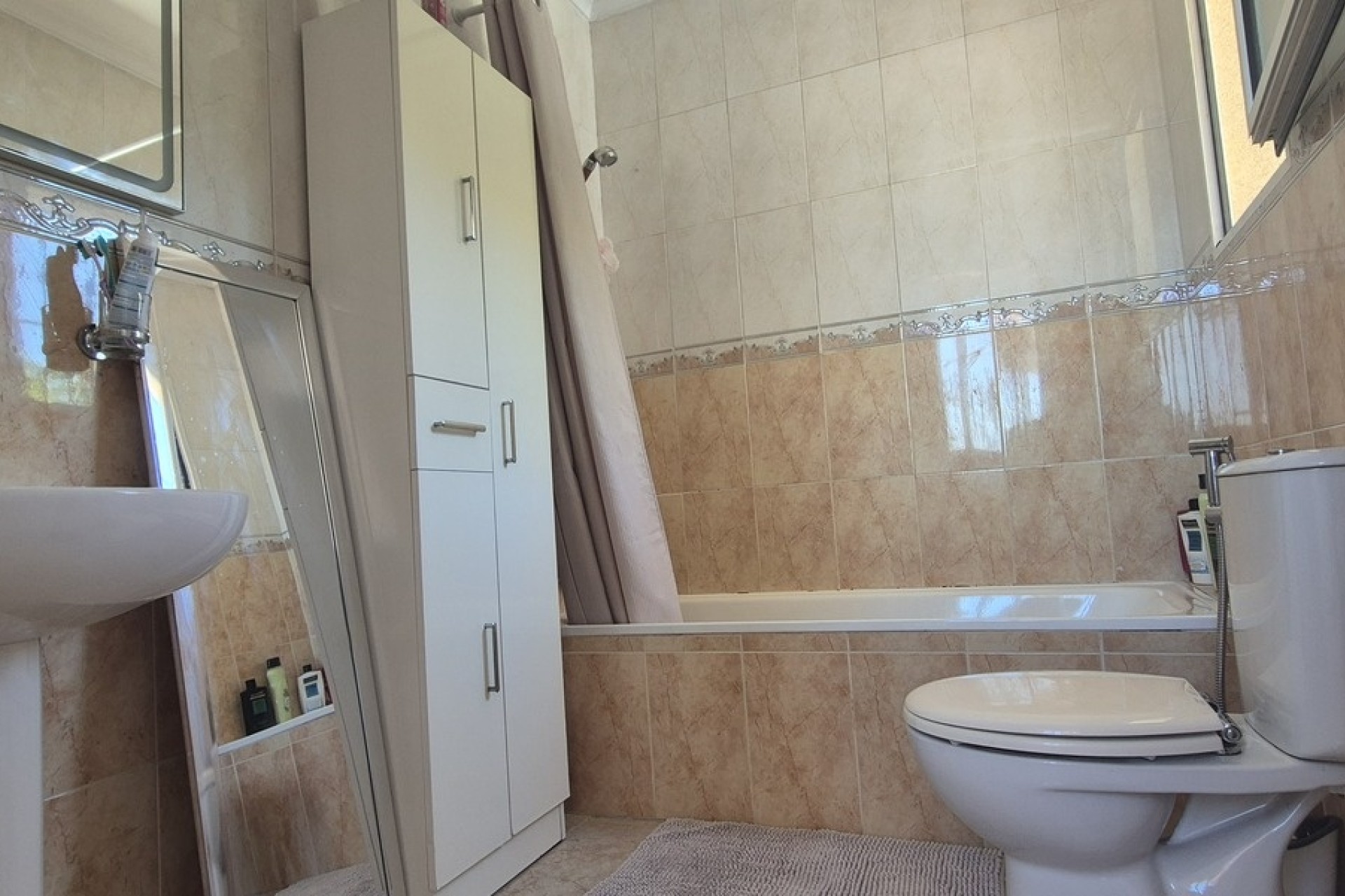 Resale - Detached Villa -
Villamartín