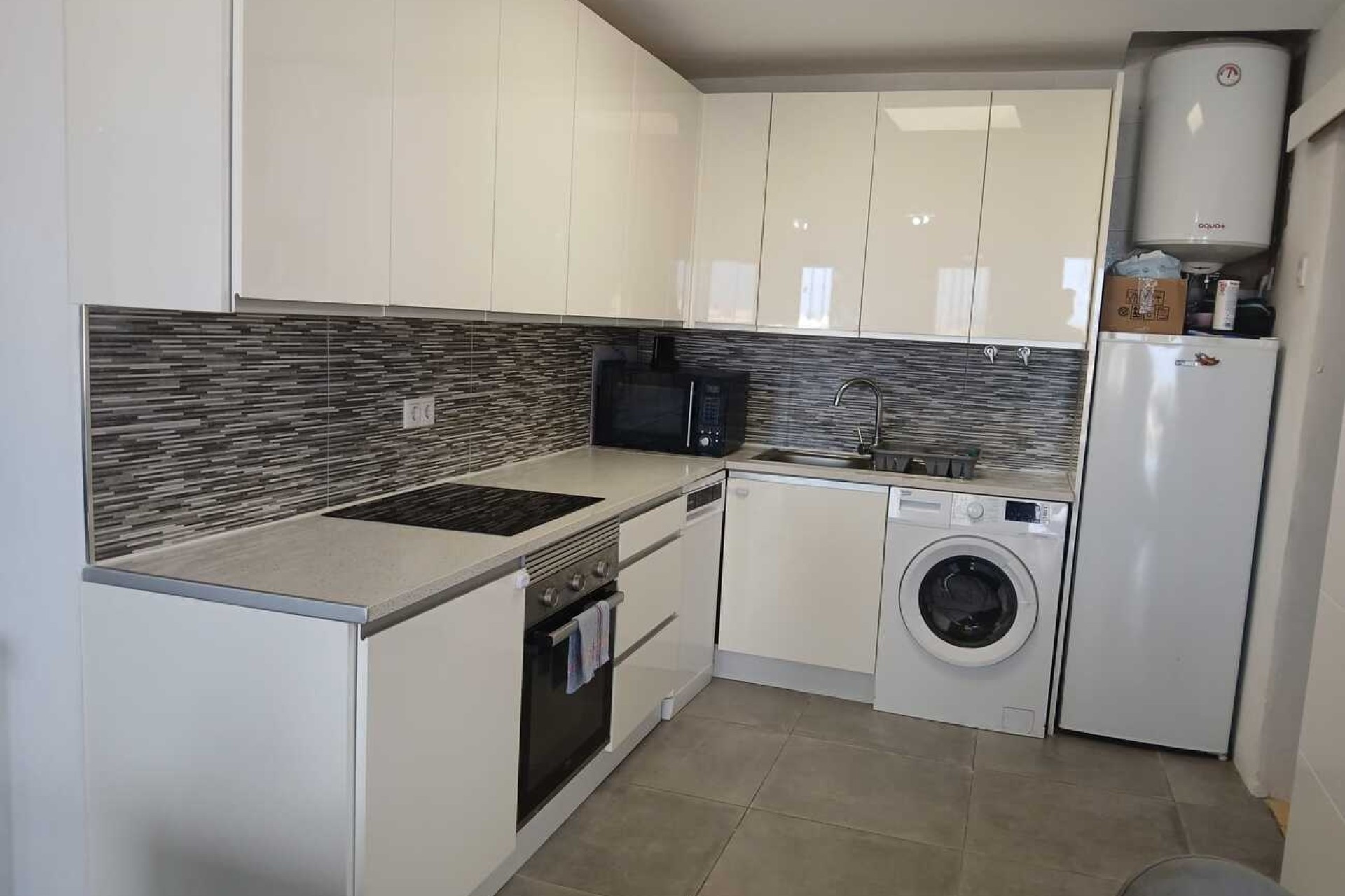 Resale - Detached Villa -
Villamartín