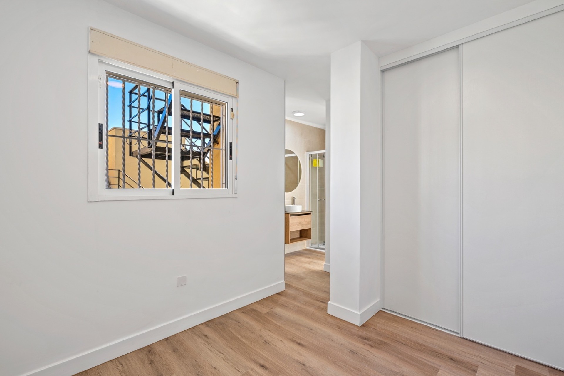 Resale - Doppelhaushälfte -
Benimar