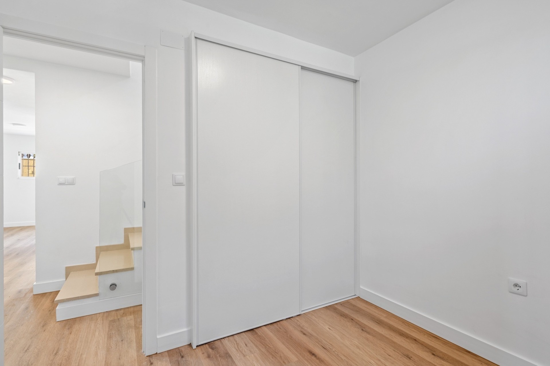 Resale - Doppelhaushälfte -
Benimar