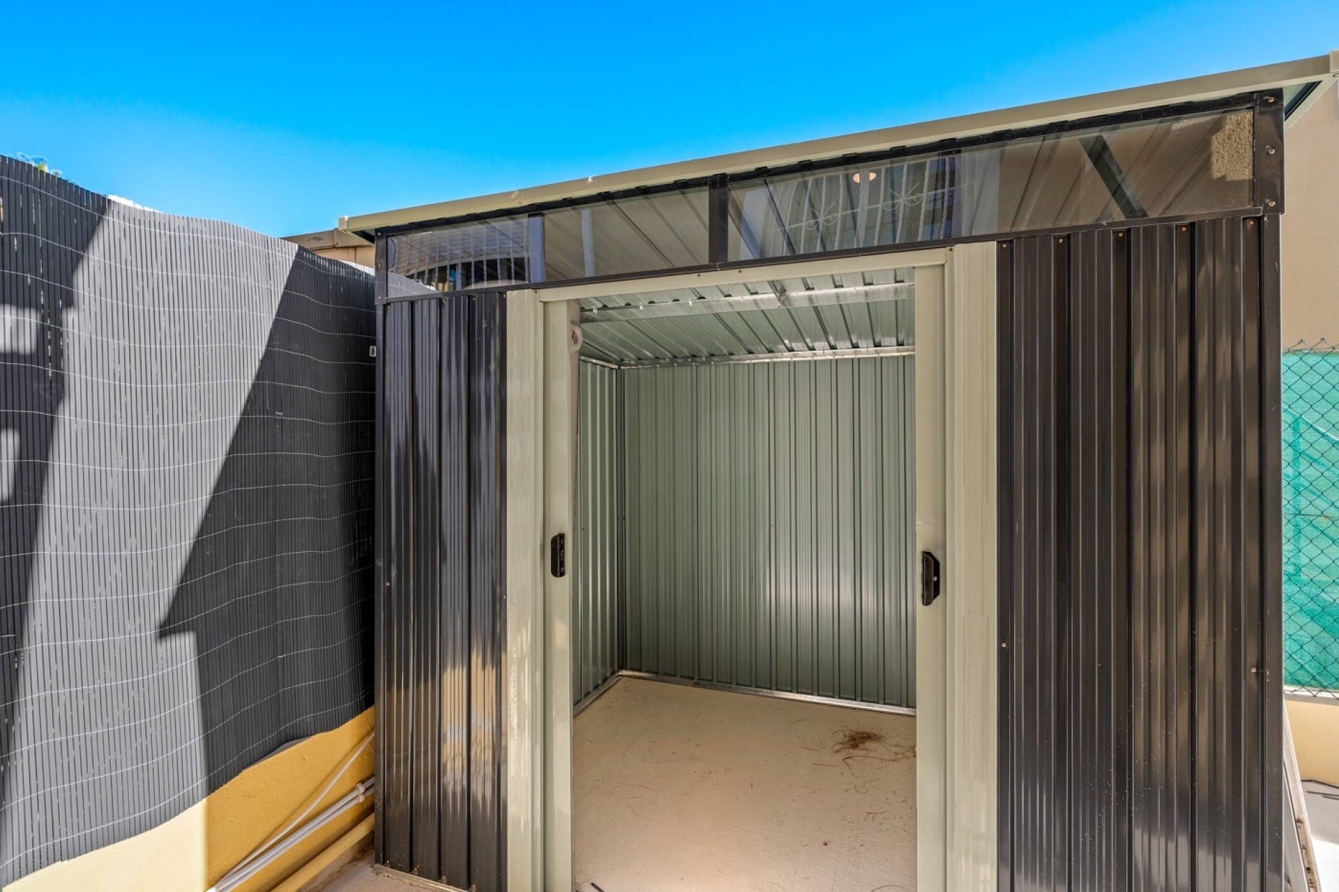 Resale - Doppelhaushälfte -
Benimar