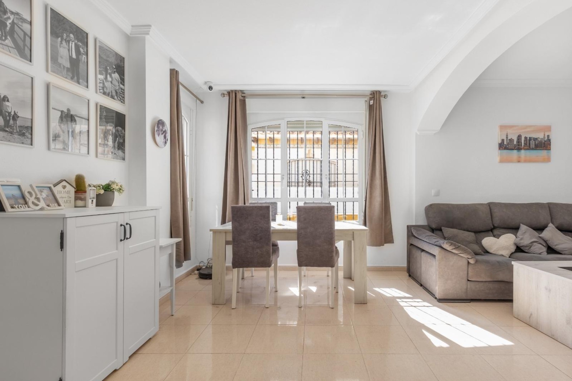 Resale - Doppelhaushälfte -
Cabo Roig - Lomas de Cabo Roig