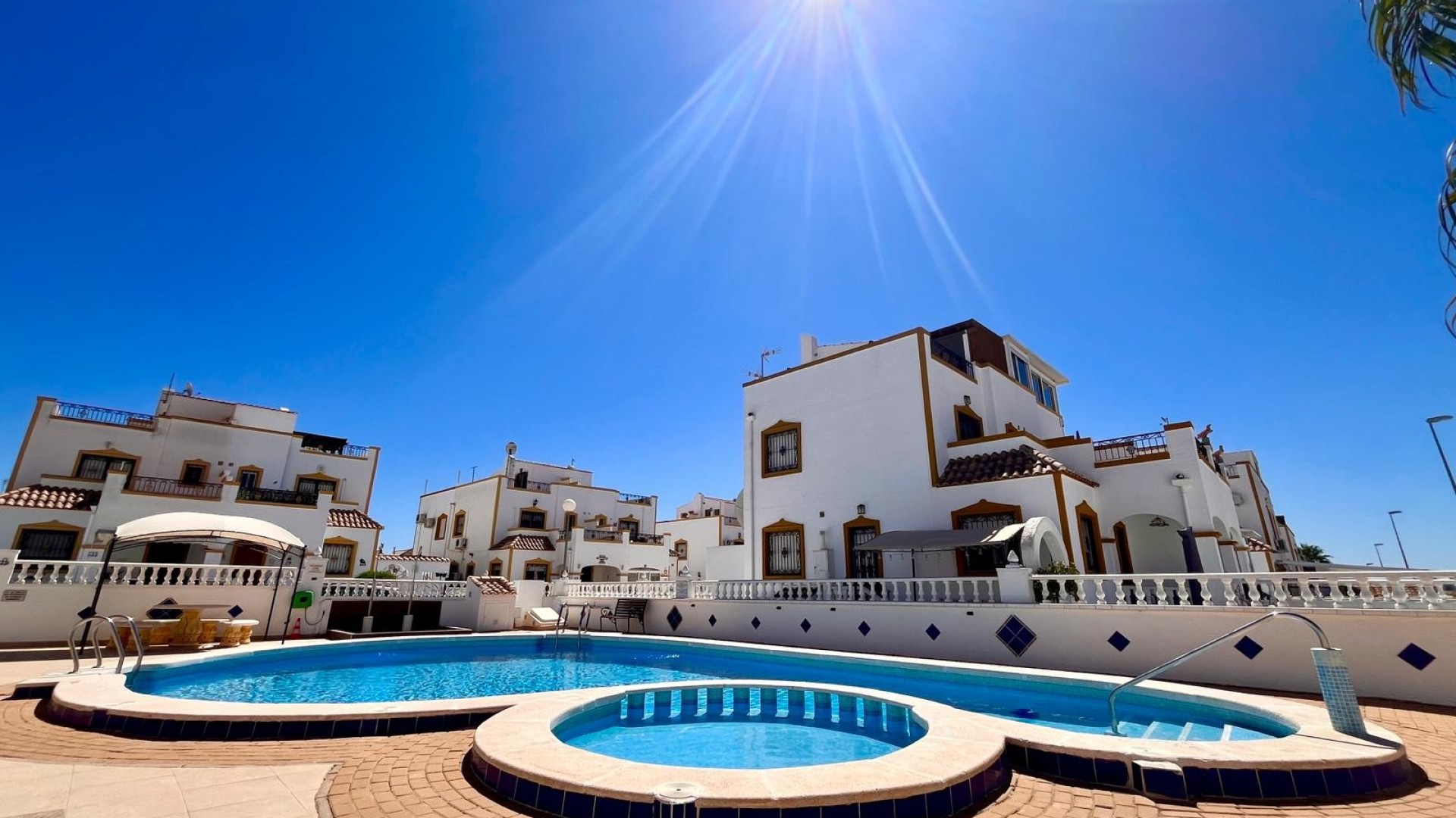 Resale - Doppelhaushälfte -
Entre Naranjos Vistabella Golf - Entre Naranjos - Vistabella