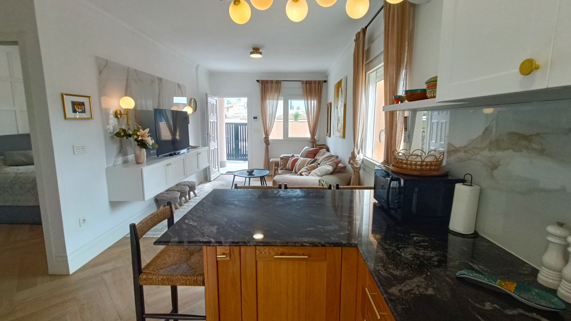 Resale - Doppelhaushälfte -
La Zenia - 03189