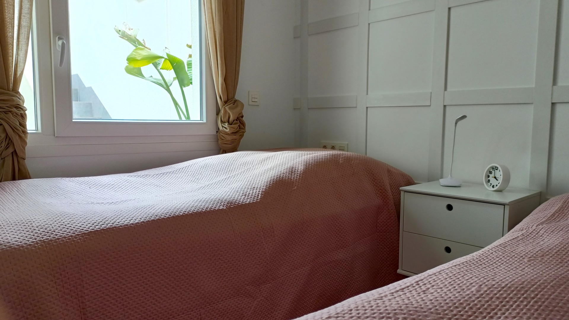 Resale - Doppelhaushälfte -
La Zenia - 03189