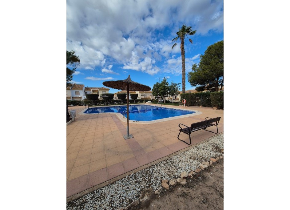 Resale - Doppelhaushälfte -
Los Altos