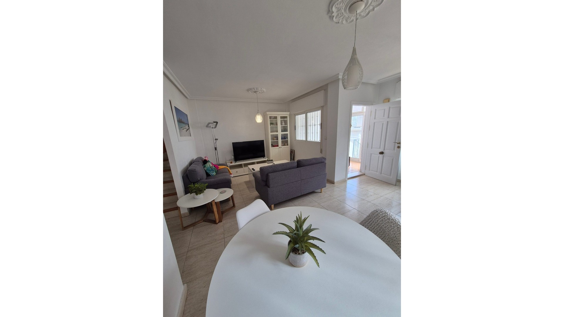 Resale - Doppelhaushälfte -
Los Altos