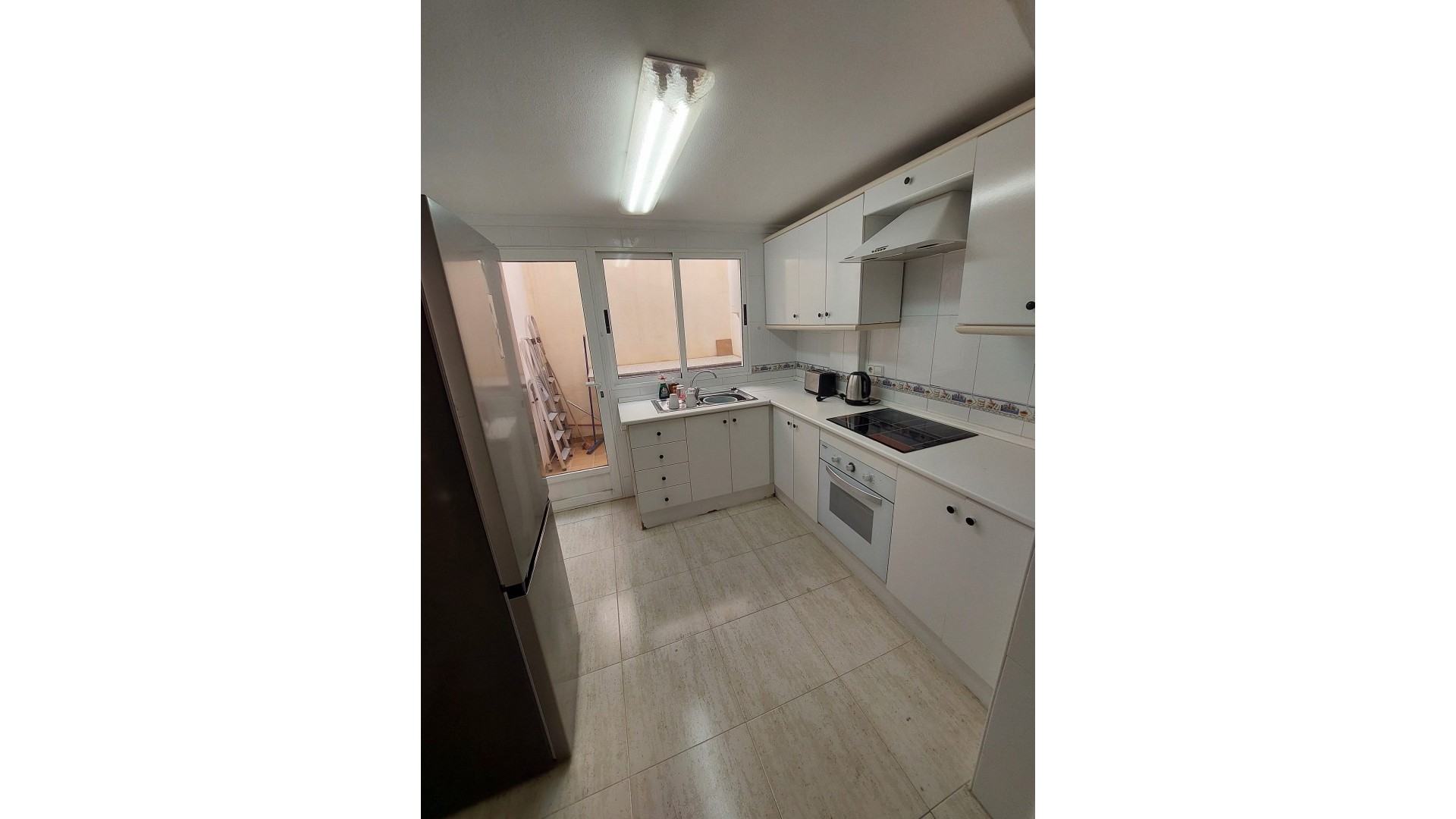 Resale - Doppelhaushälfte -
Los Altos