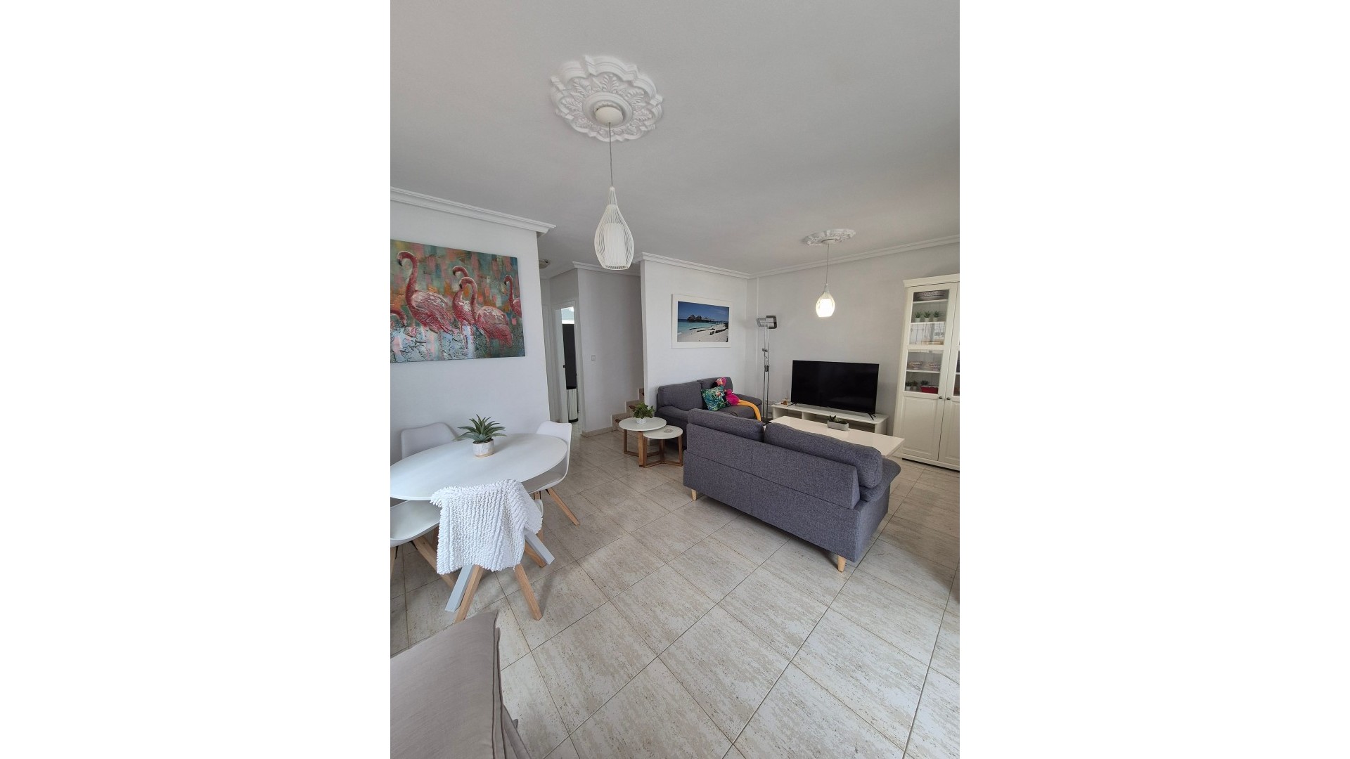 Resale - Doppelhaushälfte -
Los Altos