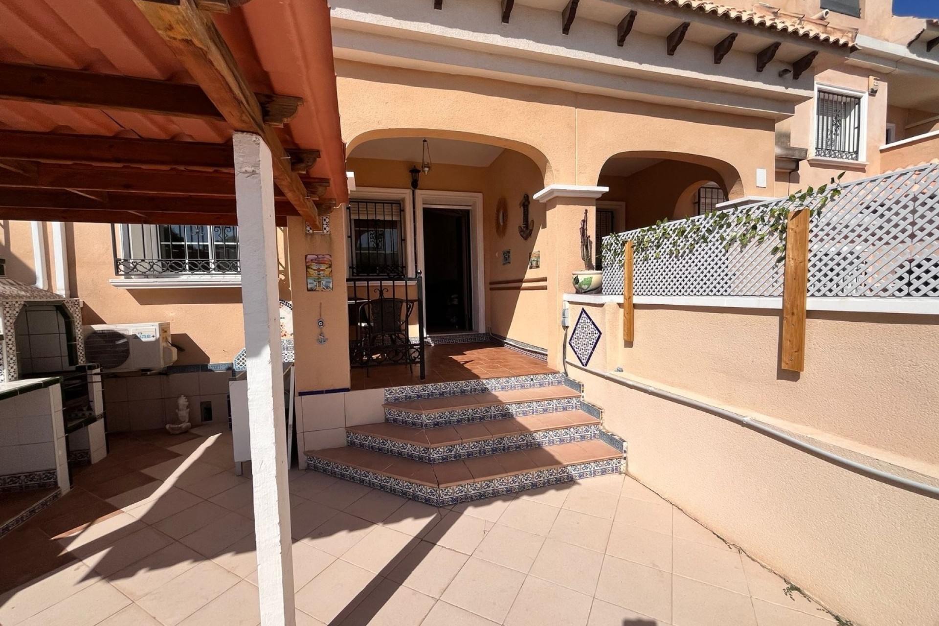 Resale - Doppelhaushälfte -
Orihuela Costa - Entre golf