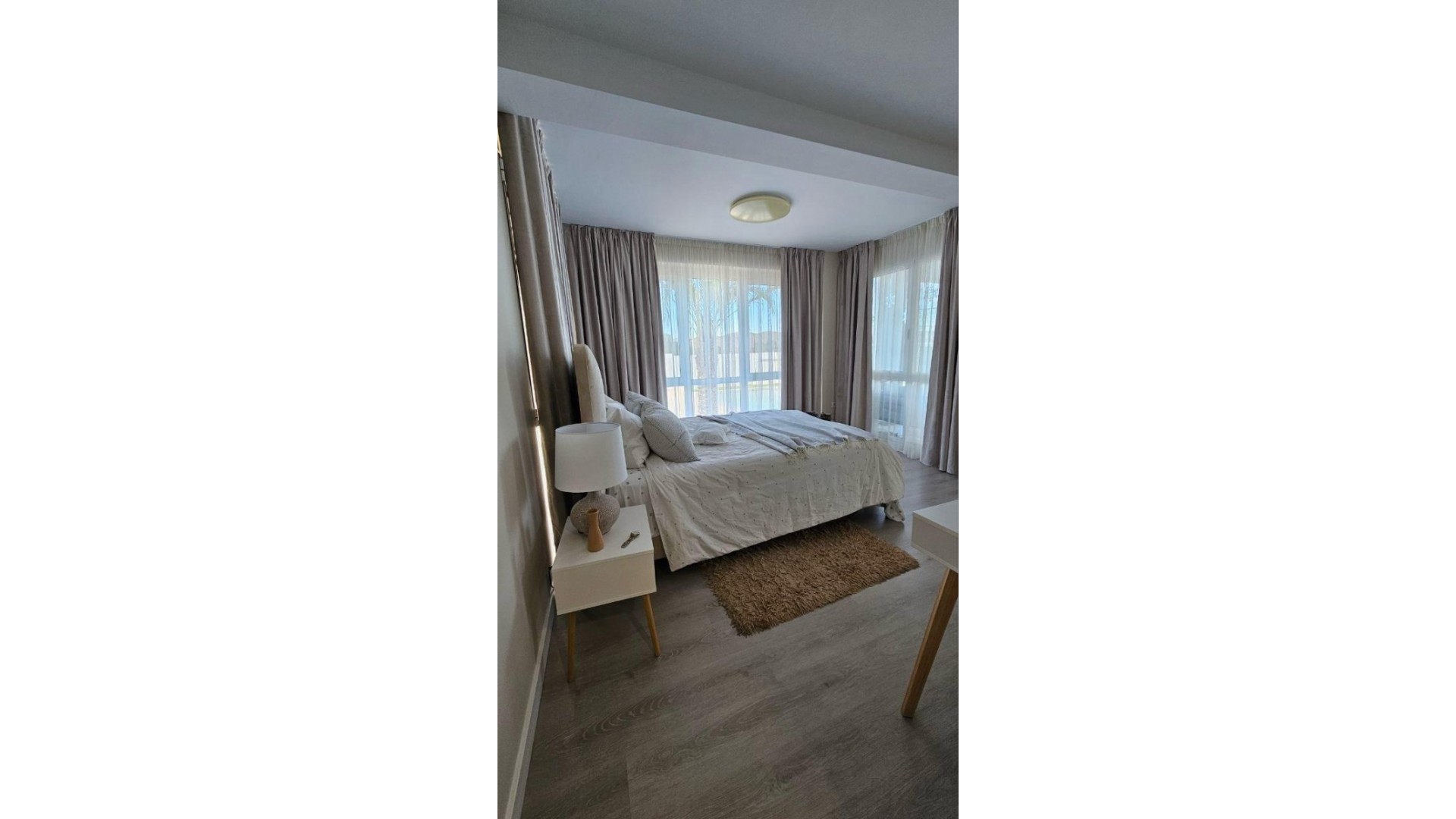 Resale - Doppelhaushälfte -
Orihuela