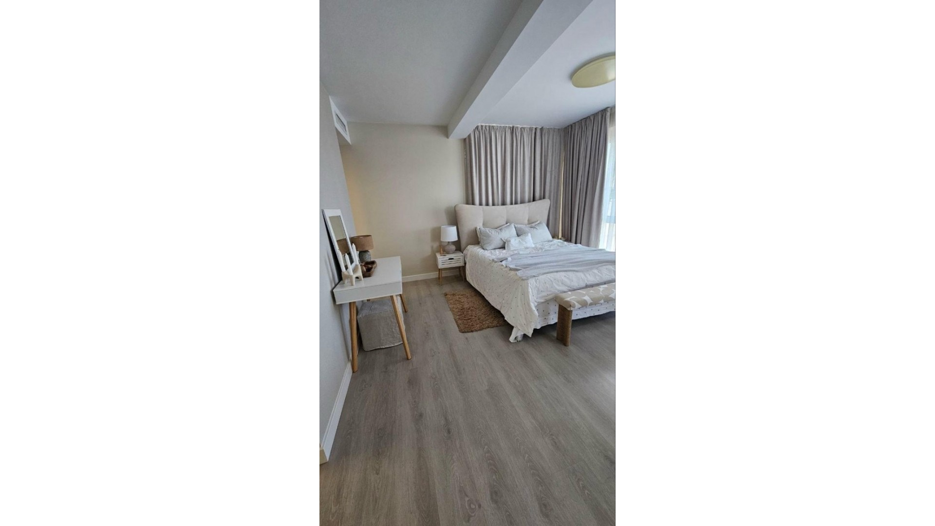 Resale - Doppelhaushälfte -
Orihuela